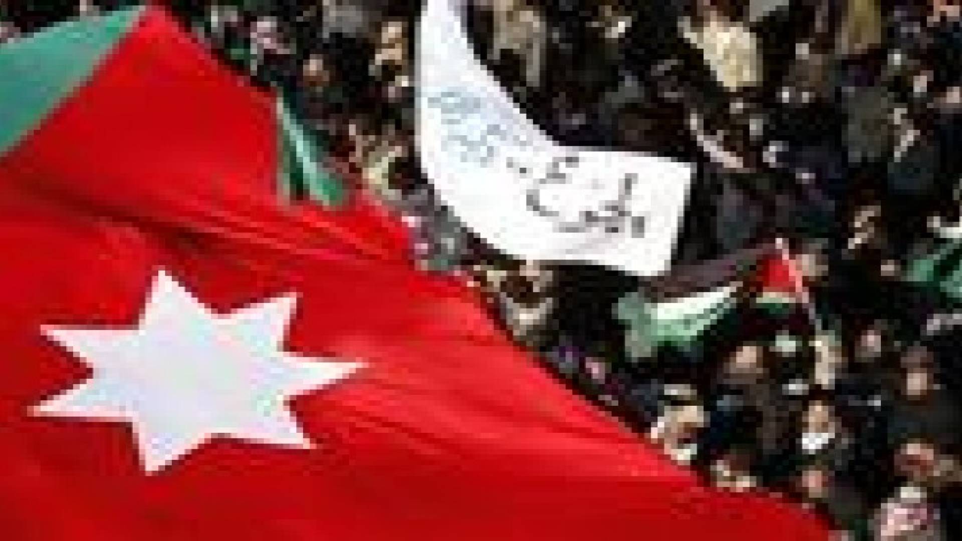 890 احتجاجا عماليا في الأردن عام 2013