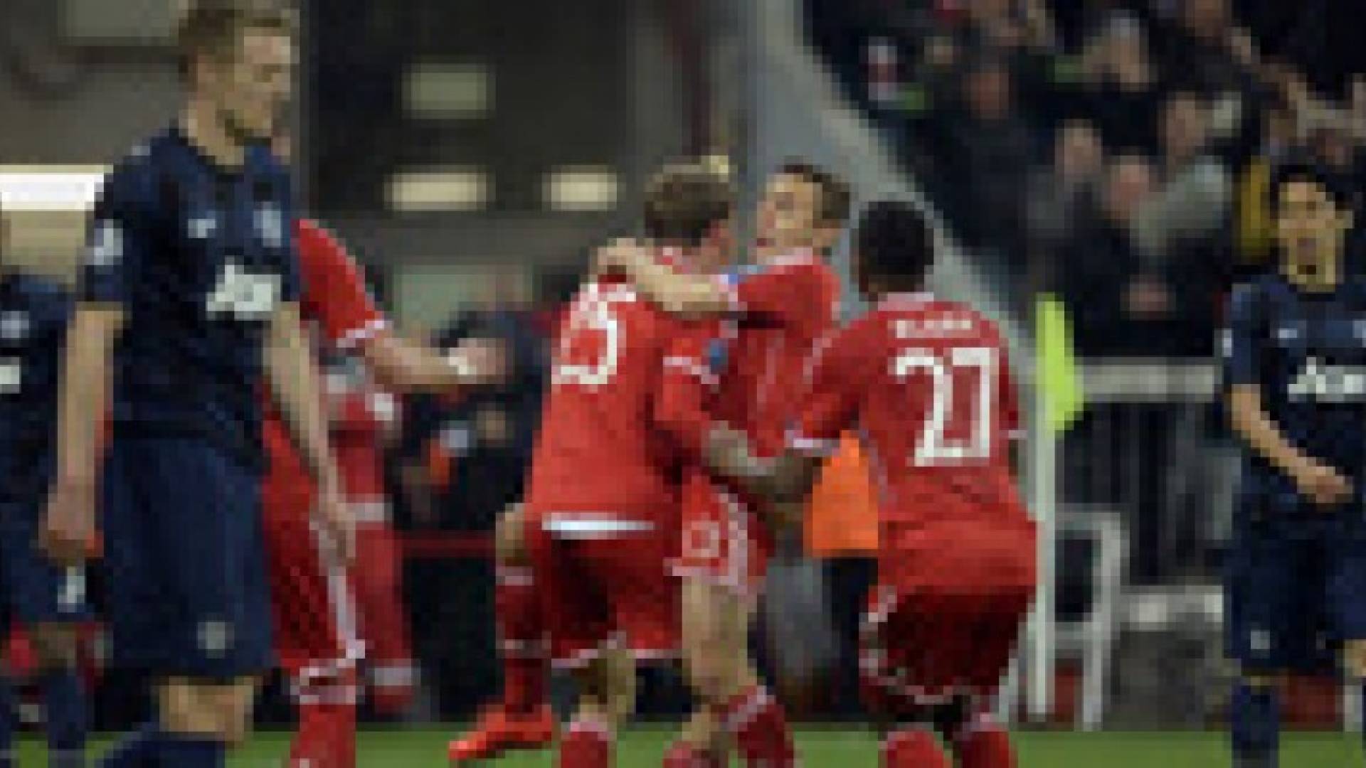 بايرن ميونيخ يرد على اليونايتد بثلاثية