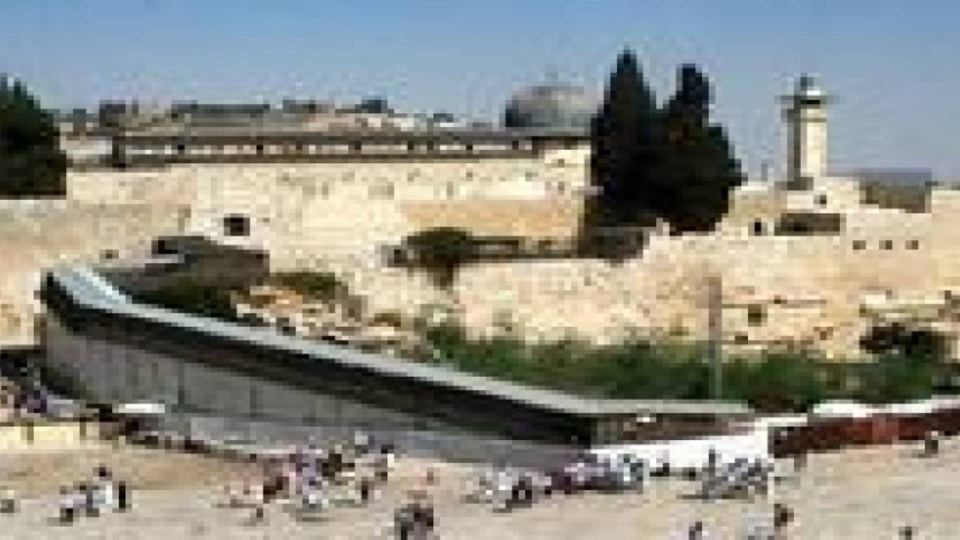 شرطة الاحتلال تغلق باب المغاربة المؤدي للأقصى