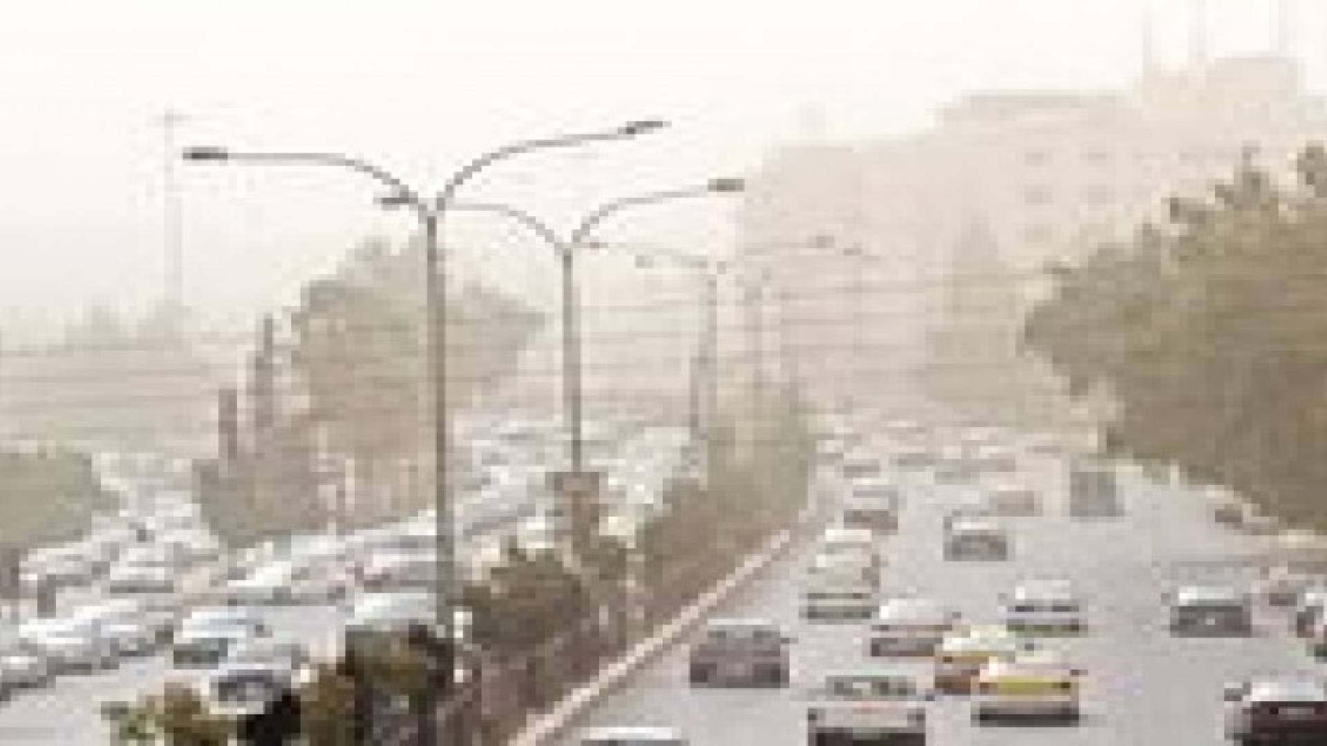 السبت :كتلة هوائية حارة نسبيا وأجواء  مغبرة وحالة من عدم الإستقرار الجوي  ليلا