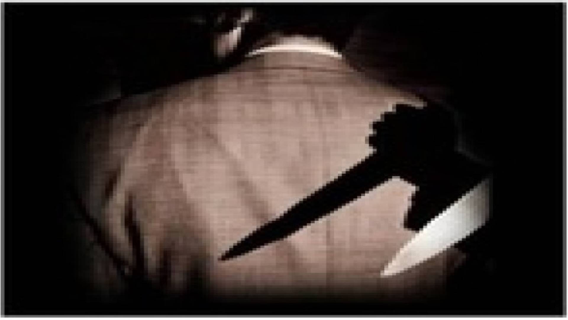 طعن شاب بالكرك