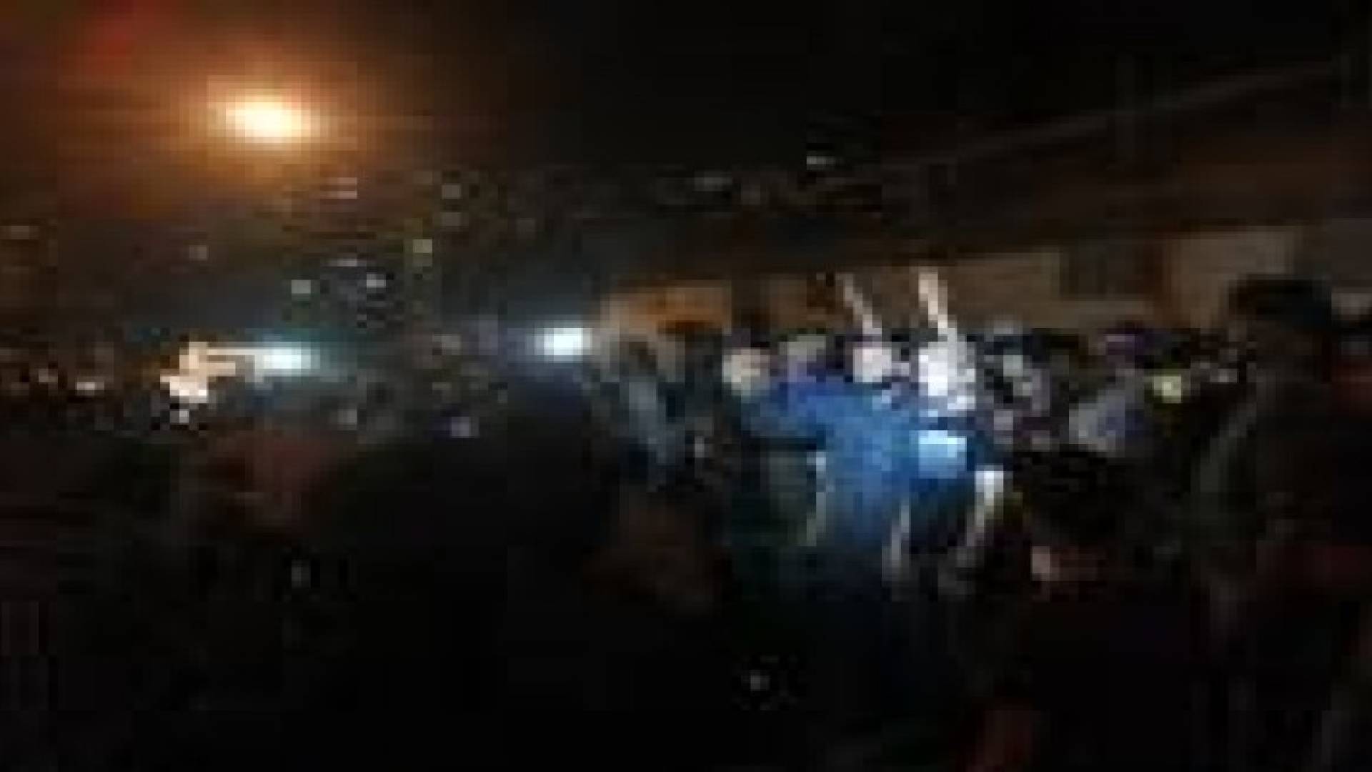 نشطاء يعتصمون امام الديوان الملكي تضامنا مع "معان" - صور