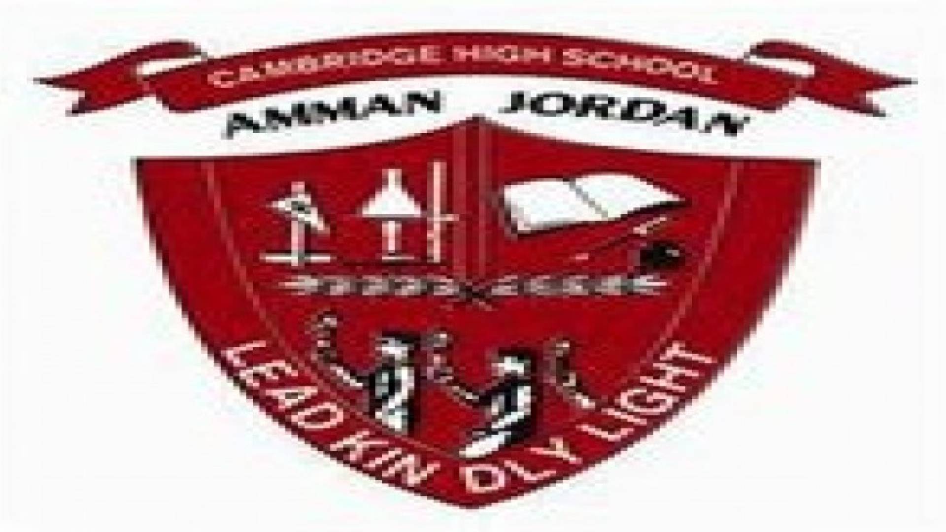 اعتصام في مدرسة كامبردج احتجاجا على فصل المديرة