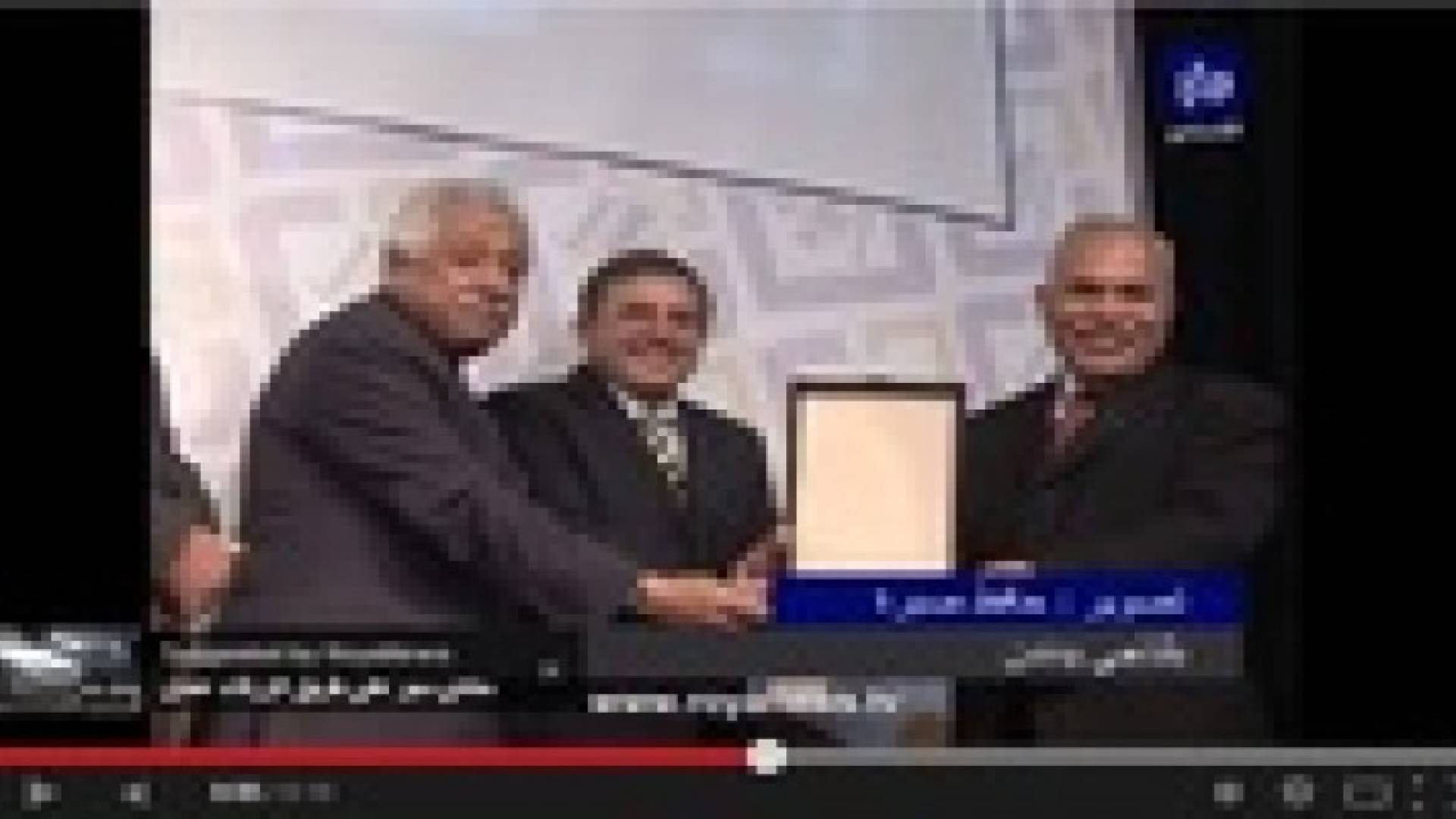 البلتاجي "يدندن".. فيديو