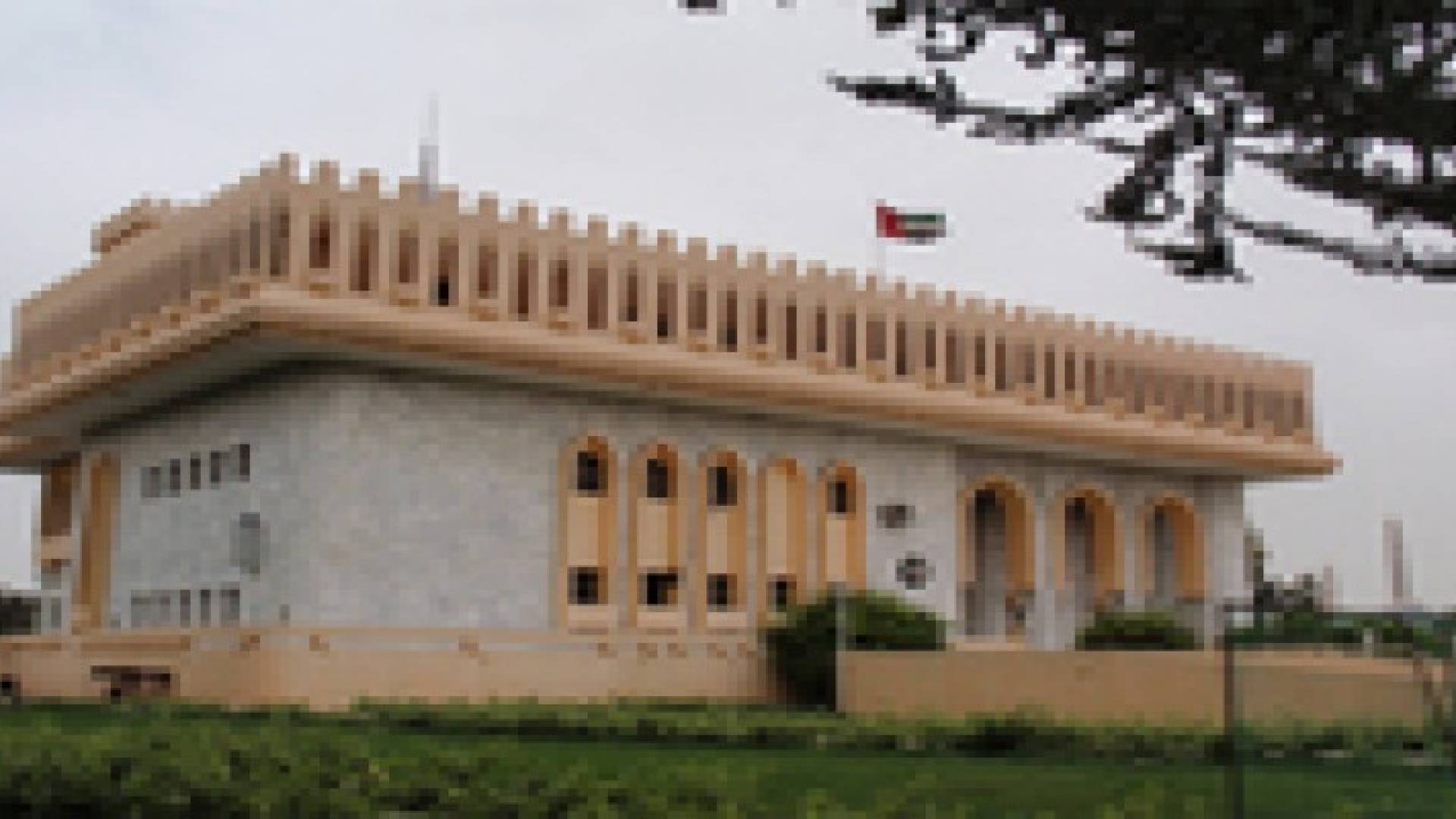 اليمن : احباط محاولة لاختطاف السفير الإماراتي