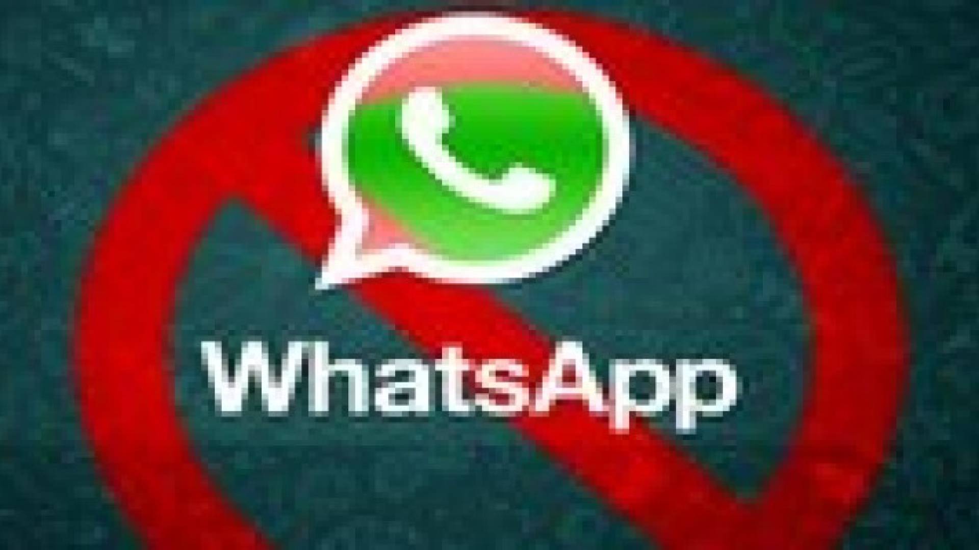 إيران تحجب تطبيق "واتس أب"