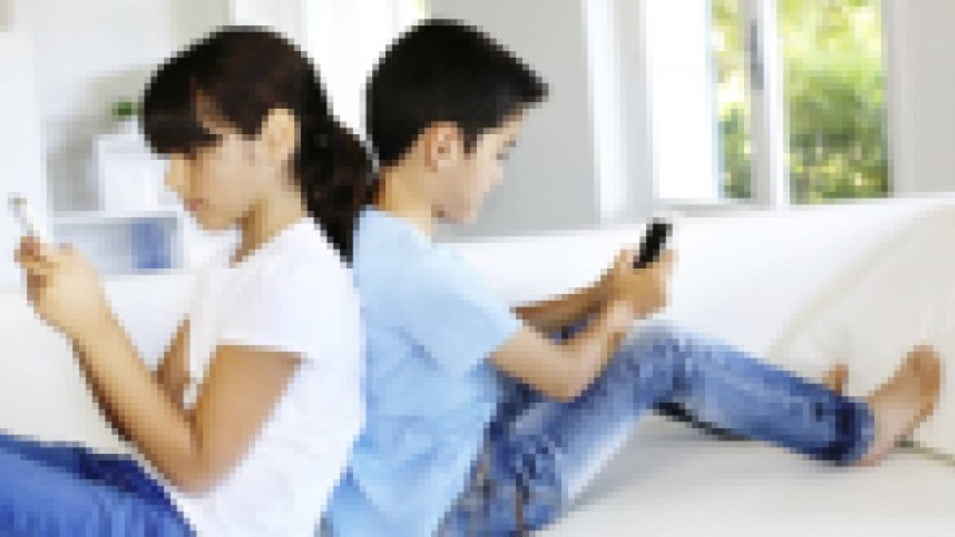 %59 من أطفال الشرق الأوسط يعانون من الـ"نوموفوبيا"