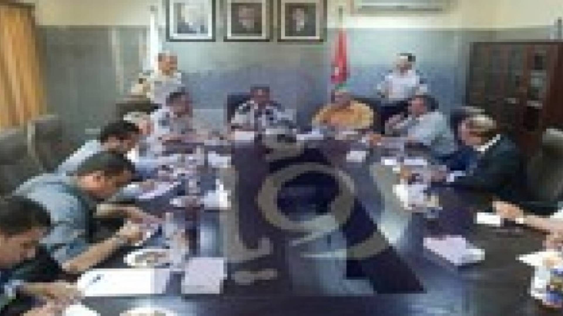 العساف : الجمارك احبطت تهريب 9 حاويات محملة بالسجائر