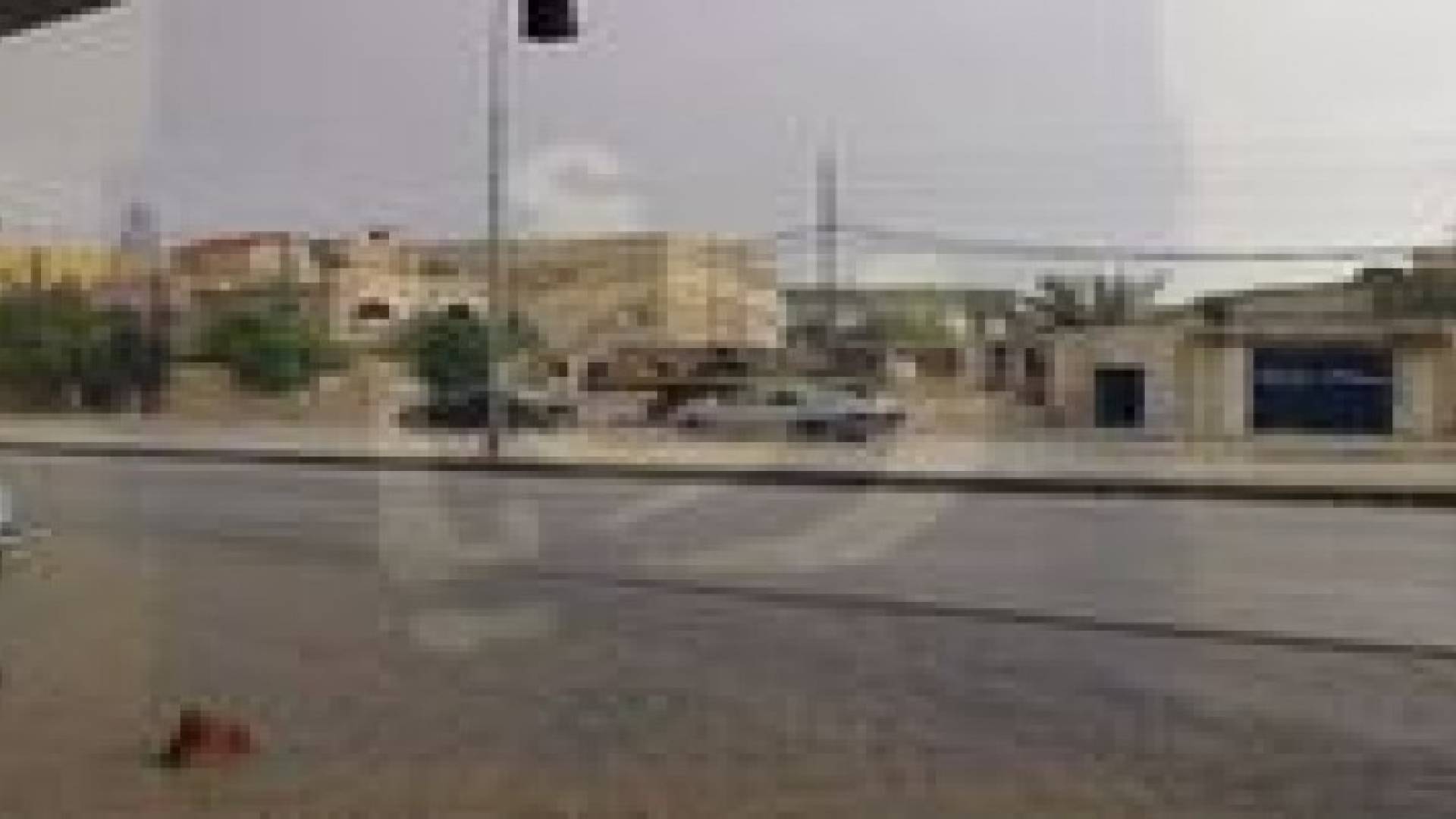 الزرقاء ومعان : تشكل سيول اثر أمطار غزيرة .. صور