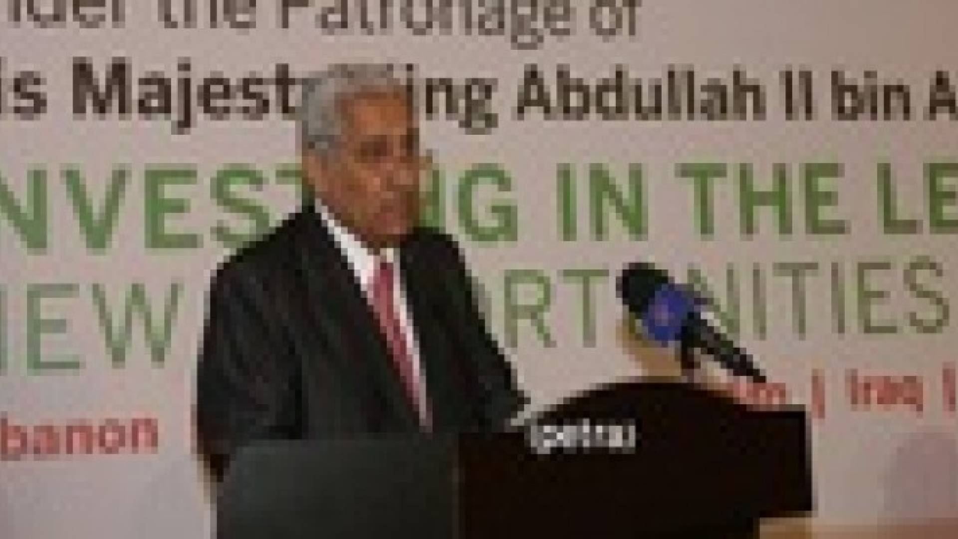 النسور: التحولات السياسية بالمنطقة خلقت فرص استثمارية جديدة