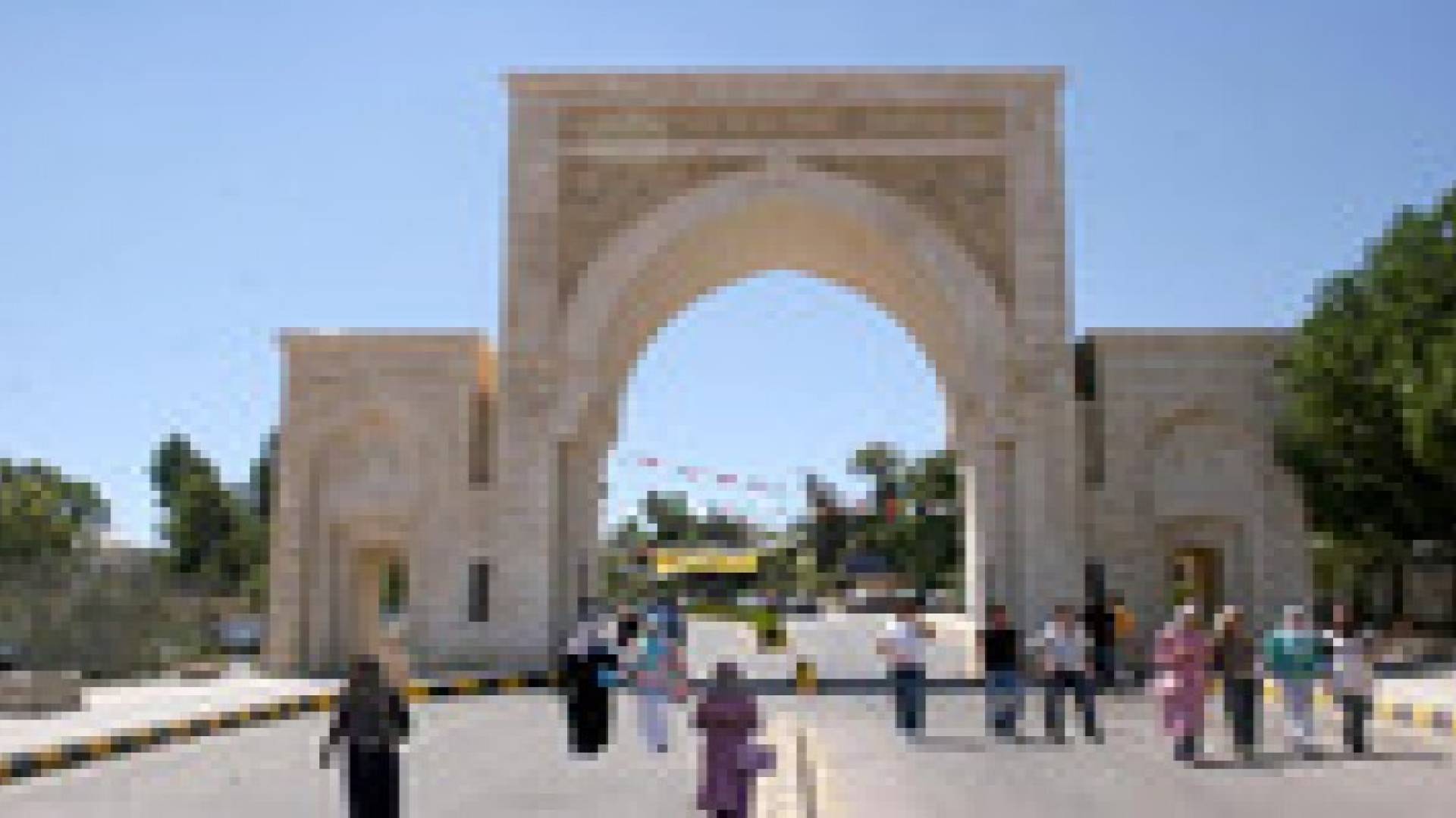 انطلاق المؤتمر الطلابي الأول " فكر الشباب الجامعي في خدمة الوطن "