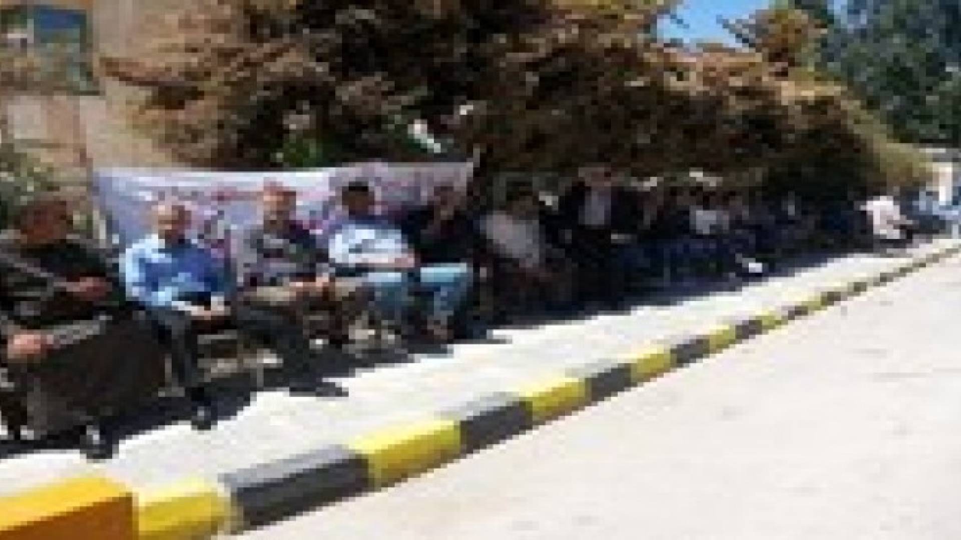 مطالب  عمال شركة الكهرباء .. تفاصيل