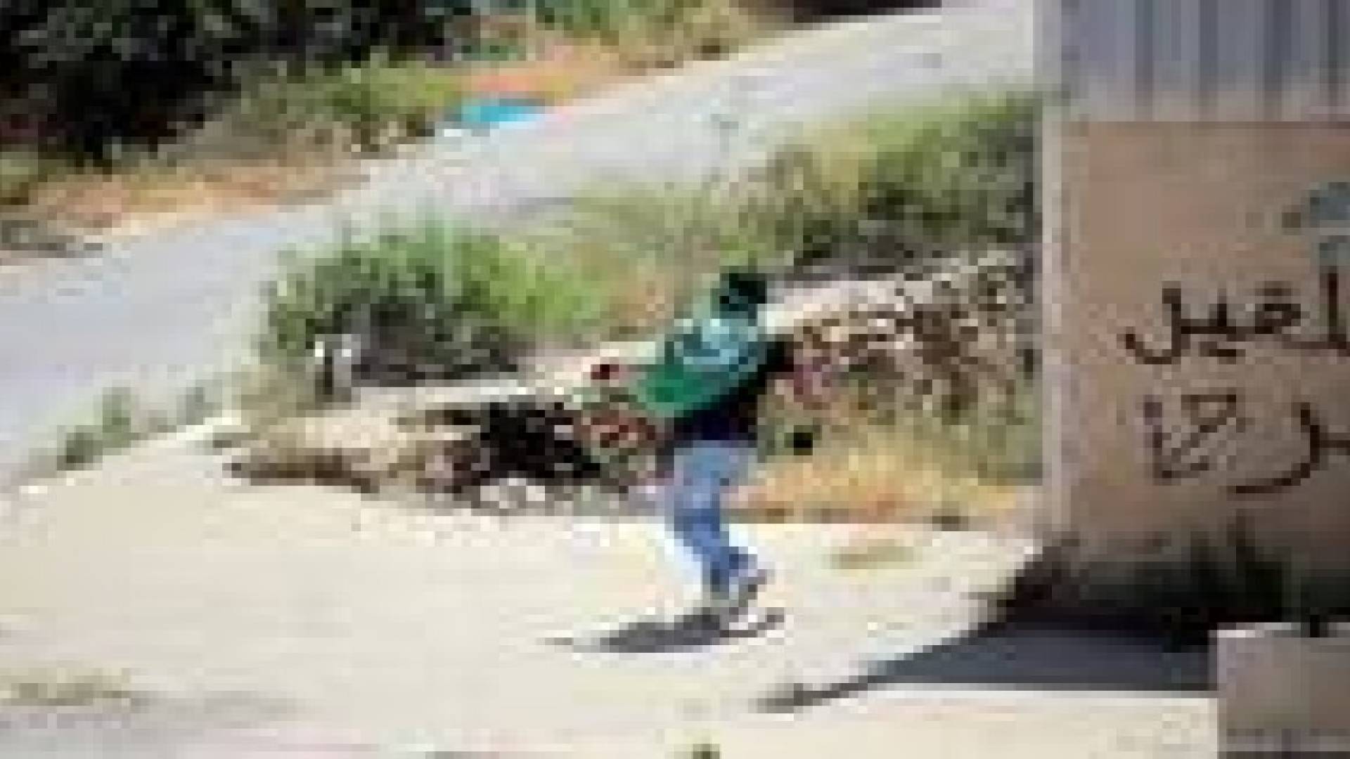 شهيدان في مواجهات قرب سجن عوفر في رام الله .. صور