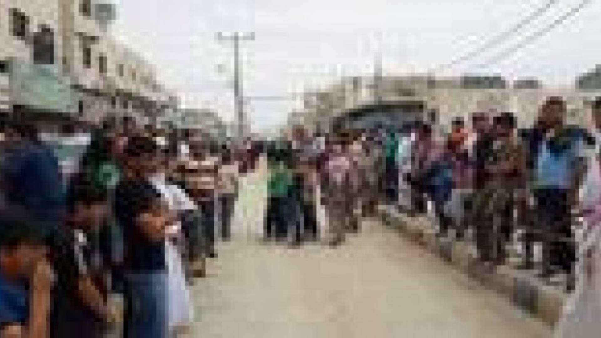 لوائي المزار الجنوبي وعي : وقفة احتجاجية ضد رفع الاسعار