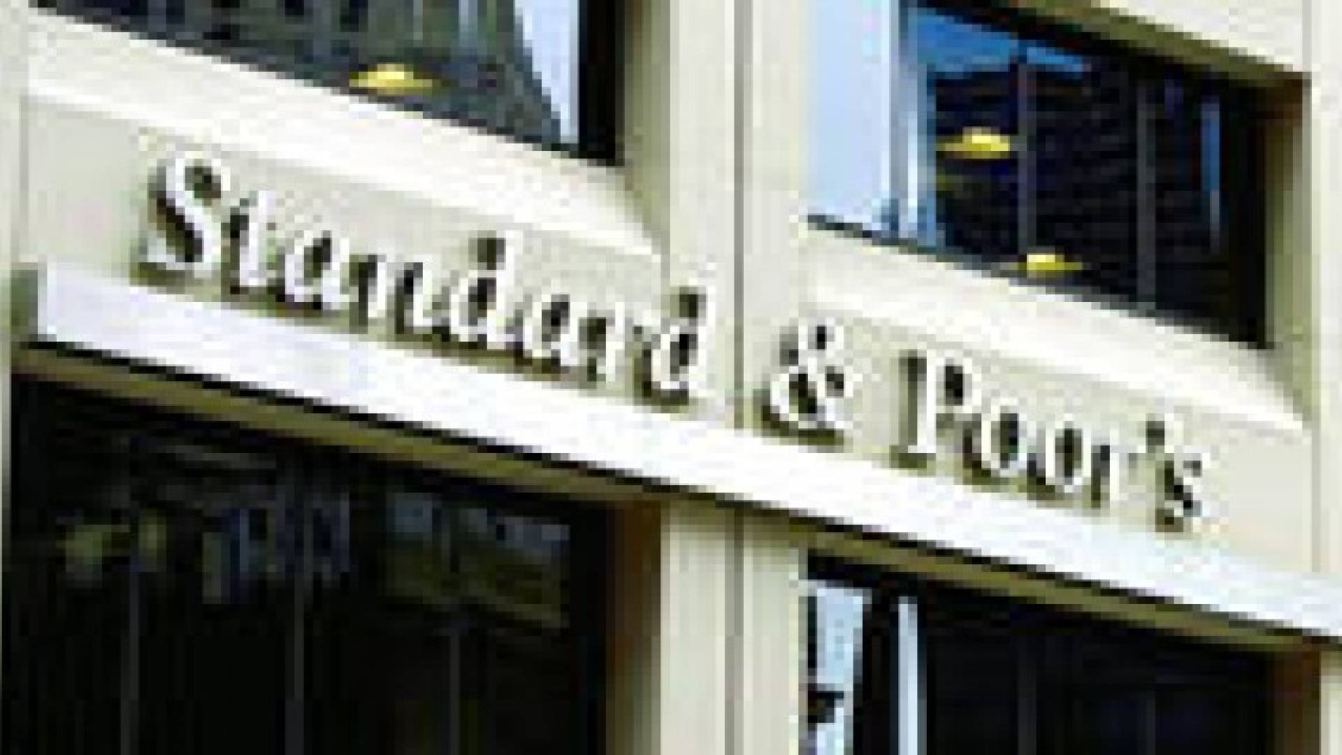 « BB- » تقويم ستاندرد آند بورز السيادي للأردن