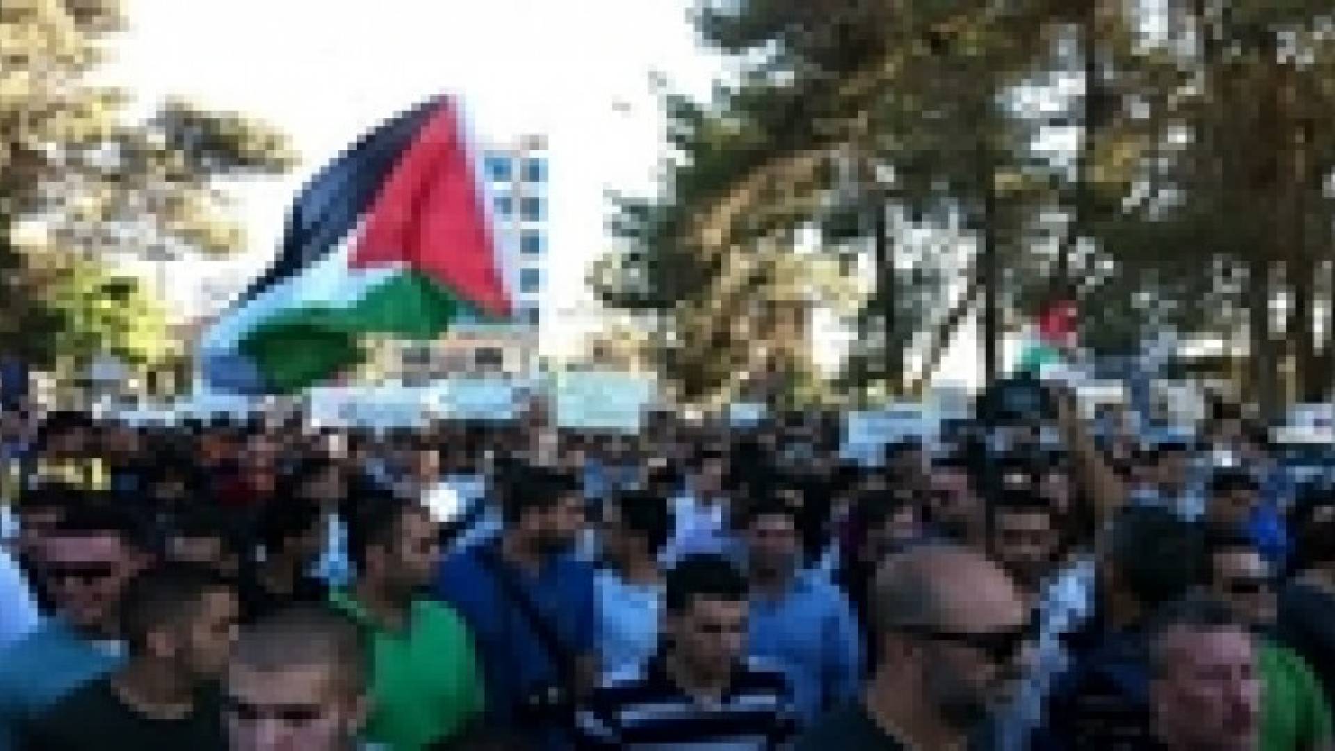 الضفة الغربية : اصابة العشرات  جراء قمع الاحتلال للمسيرات