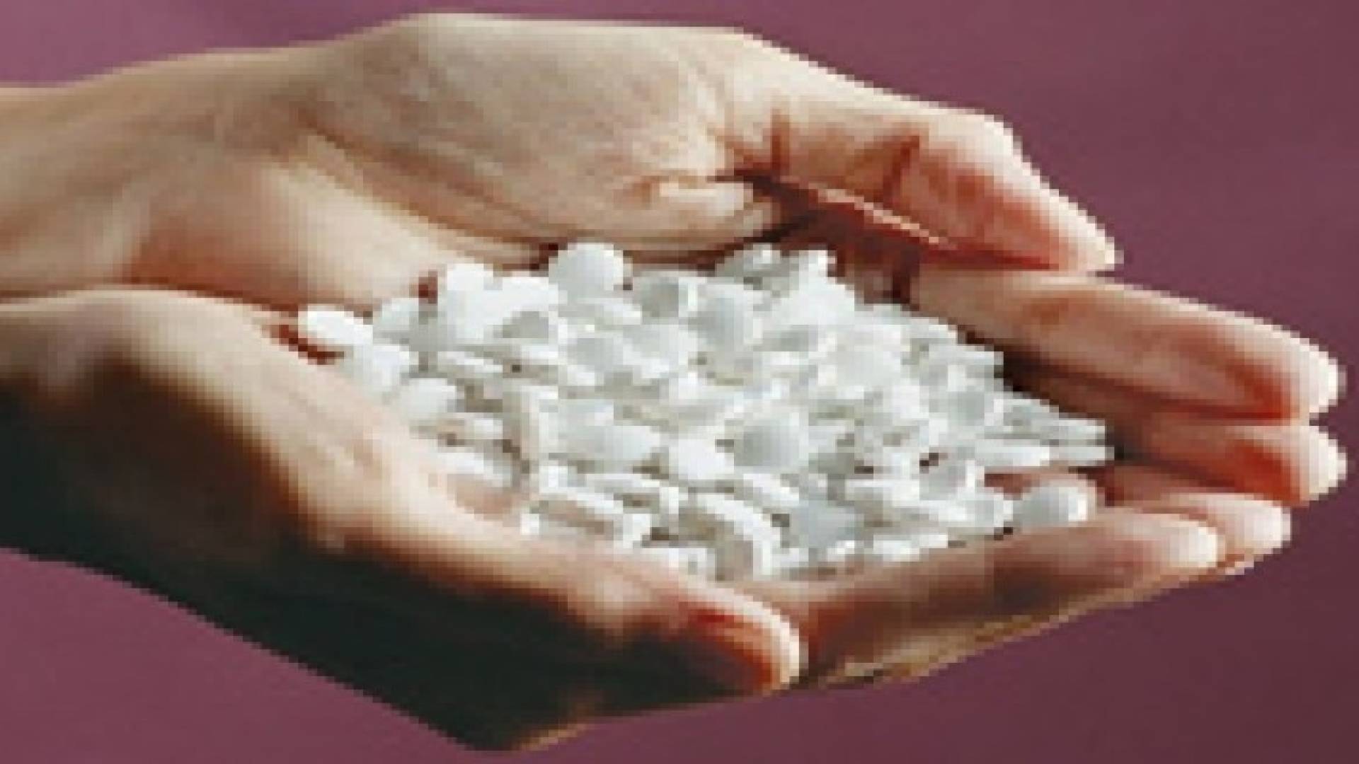 مكافحة المخدرات تضبط 5 مليون حبة مخدرة داخل برابيش الهايدروليك