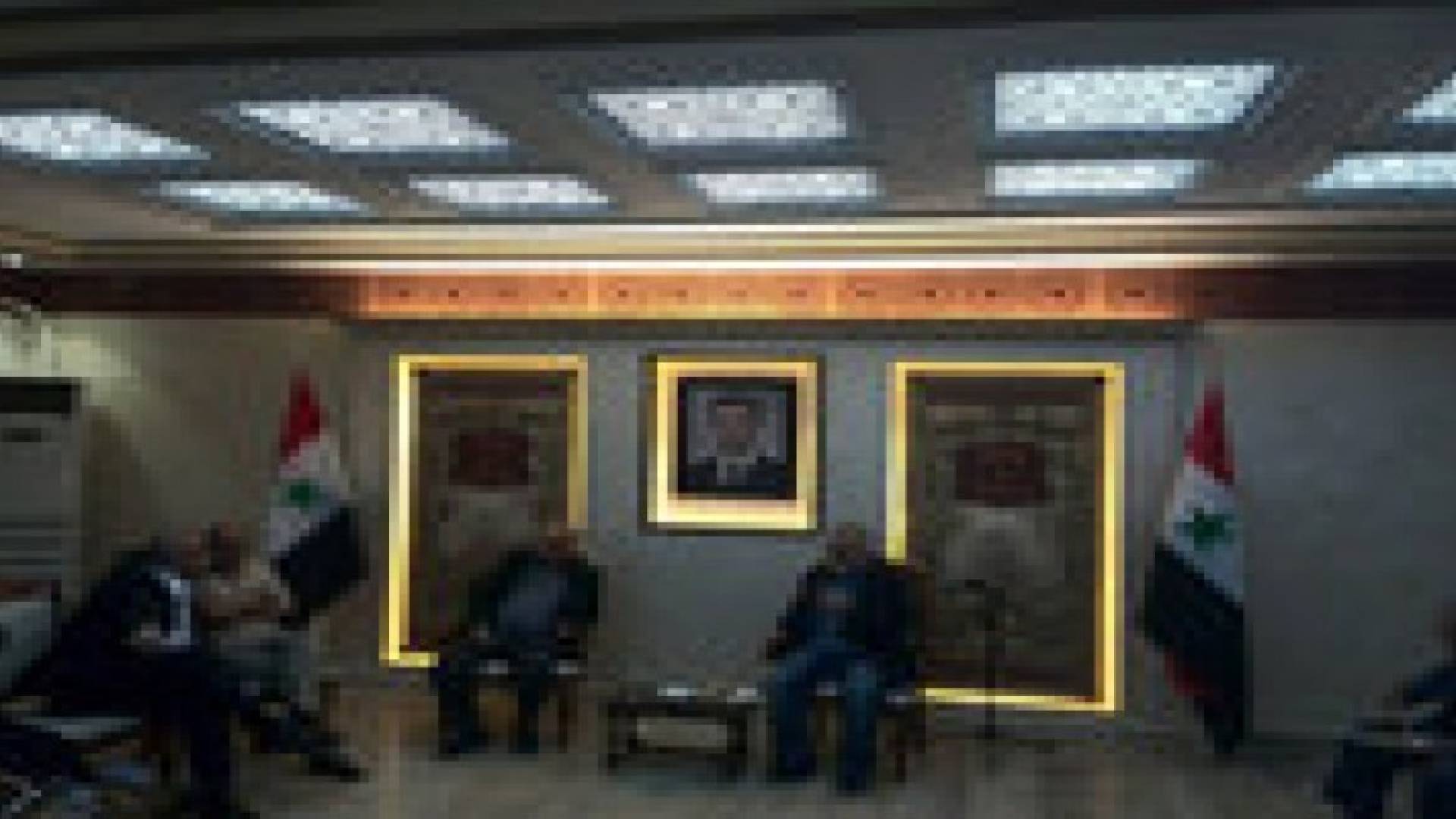 شخصيات أردنية تودع السفير السوري المطرود من عمان ..صور
