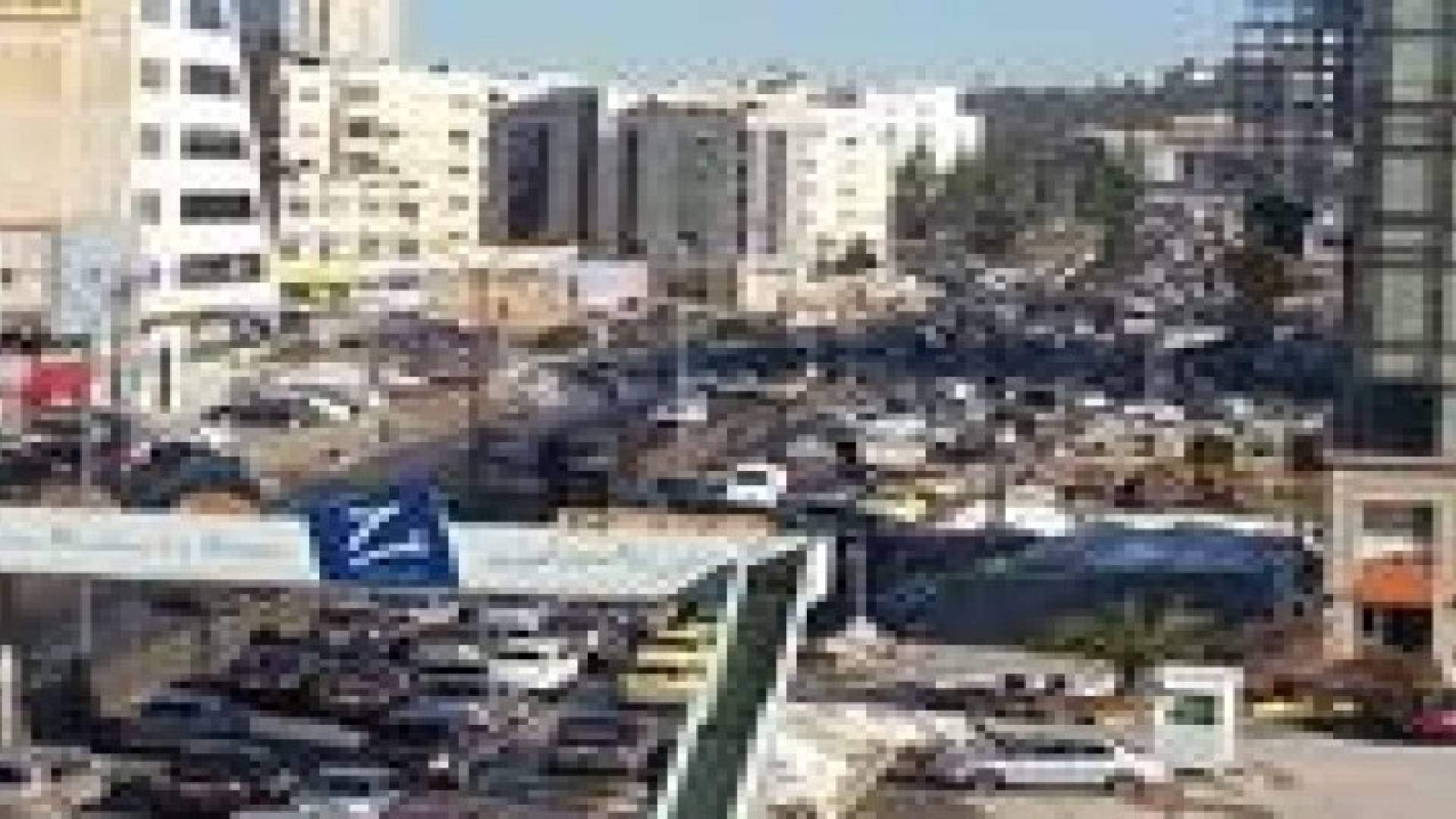 الوضع المروري في عمان يتطلب توفير منظومة نقل متكاملة