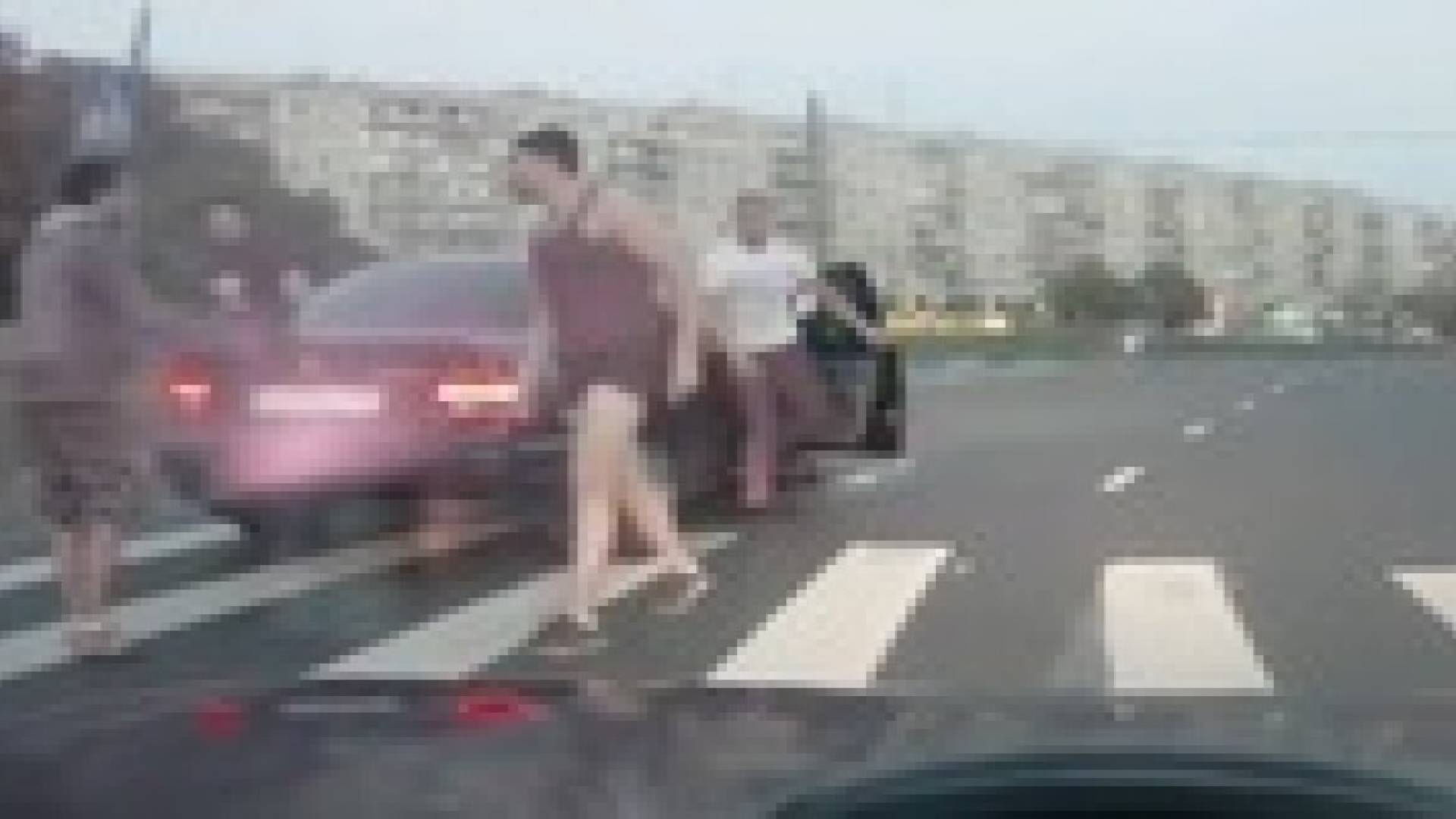 مقطع اختطاف حير الشرطة الروسية .. فيديو