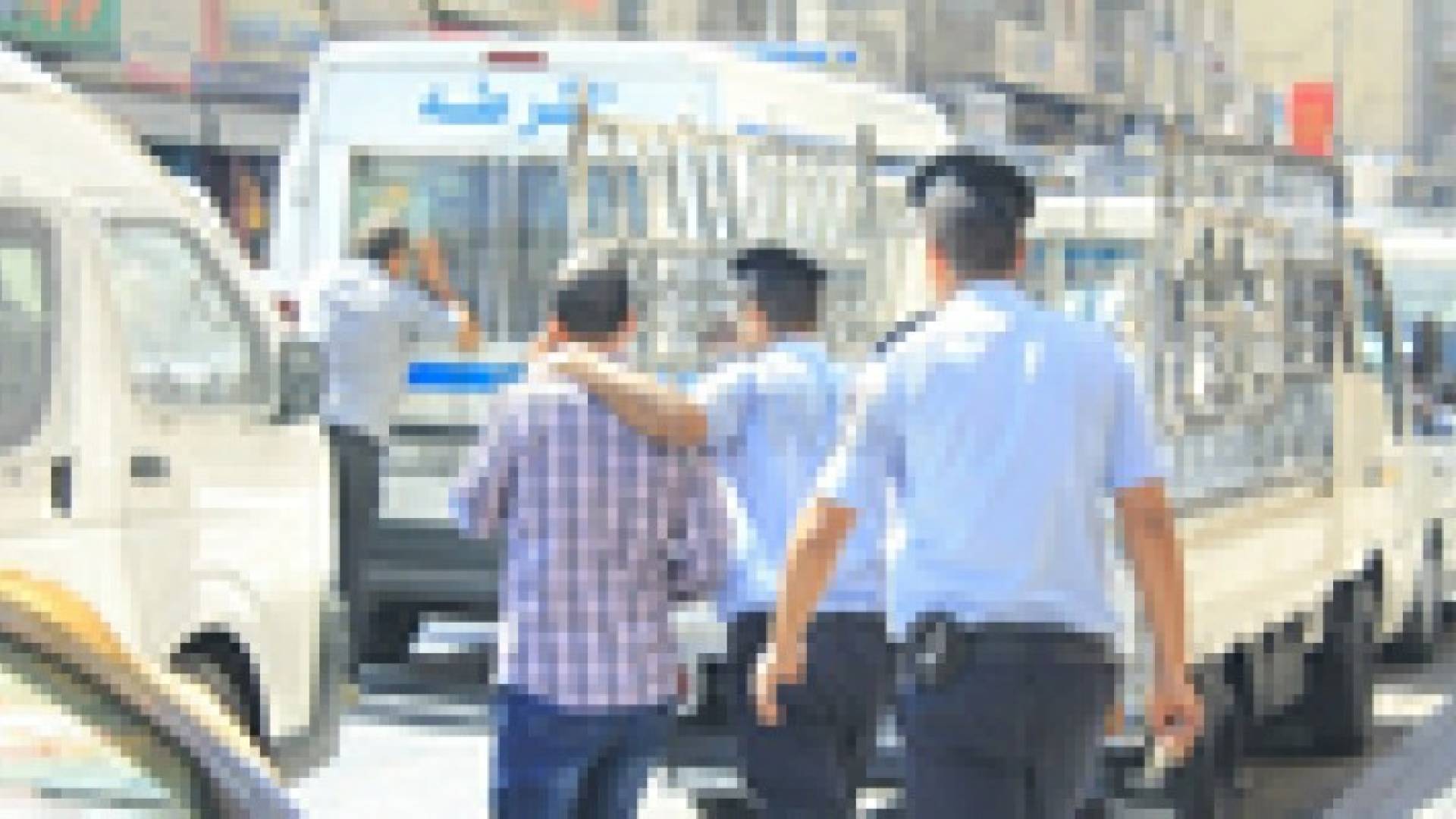 مكافأة 2000 دينار لأفراد الأمن المشاركين في إزالة البسطات