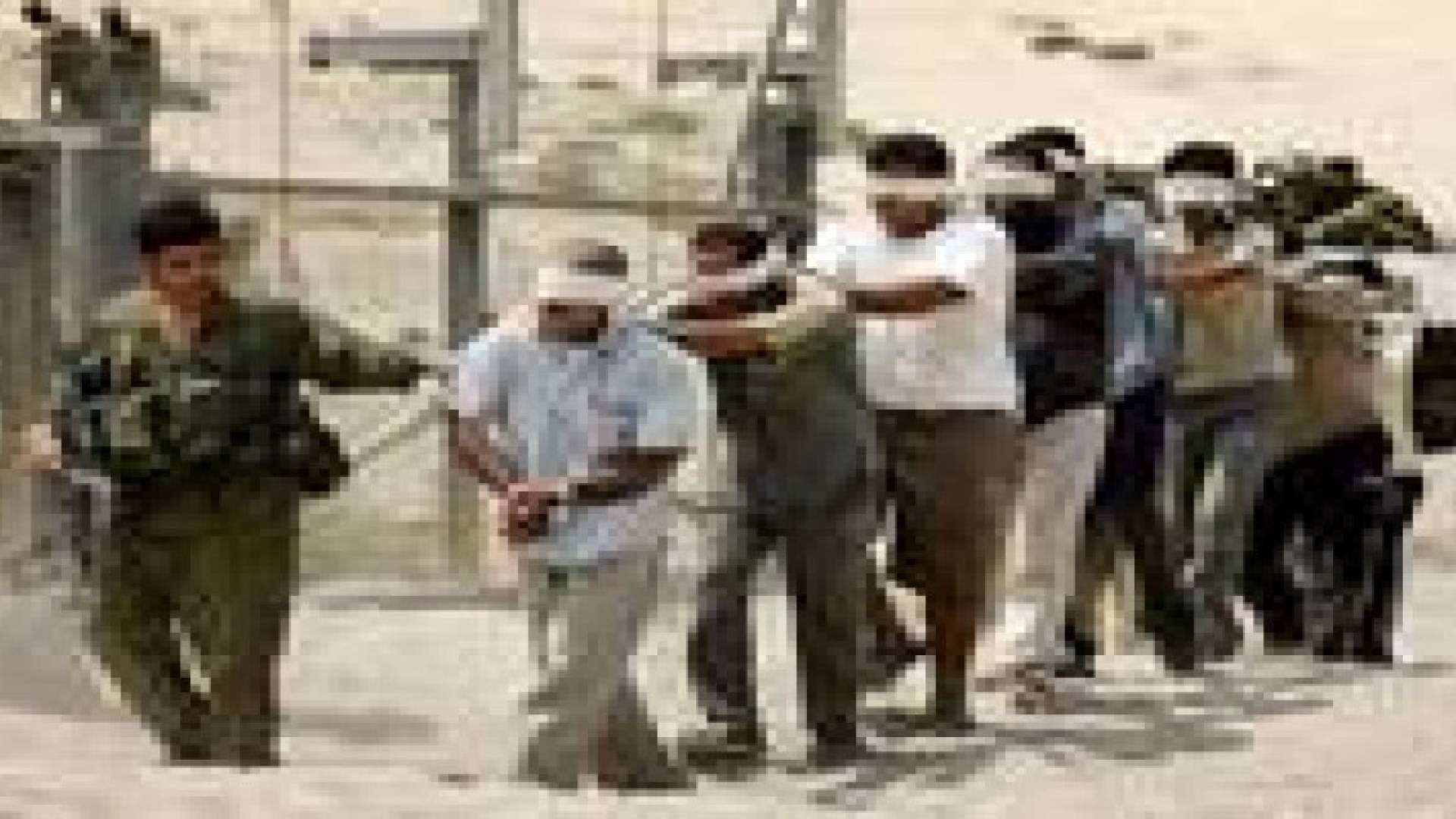 5271 اسيرا منهم 17 اسيرة و196 طفلا في سجون الاحتلال