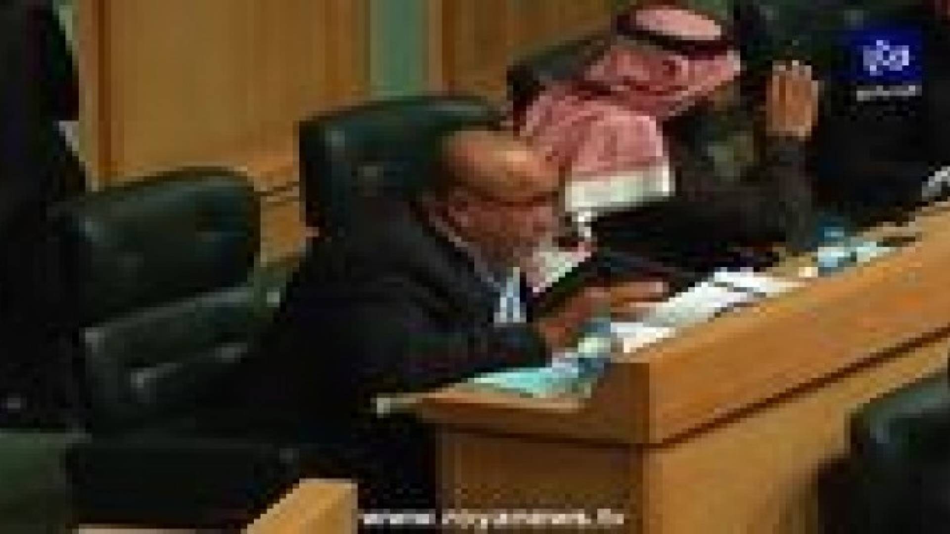 خليل عطية : هناك " مؤامرة " على الطاقة المتجددة في الأردن .. فيديو