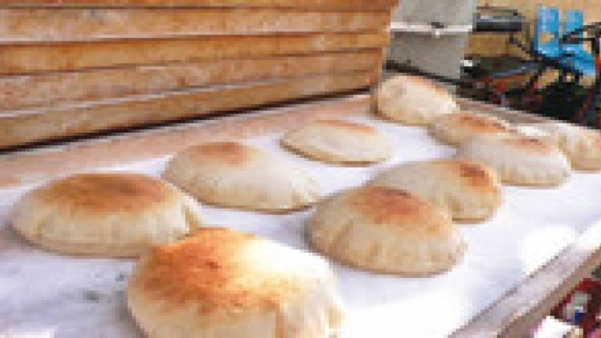 الحكومة ترفع سعر الطحين المدعوم