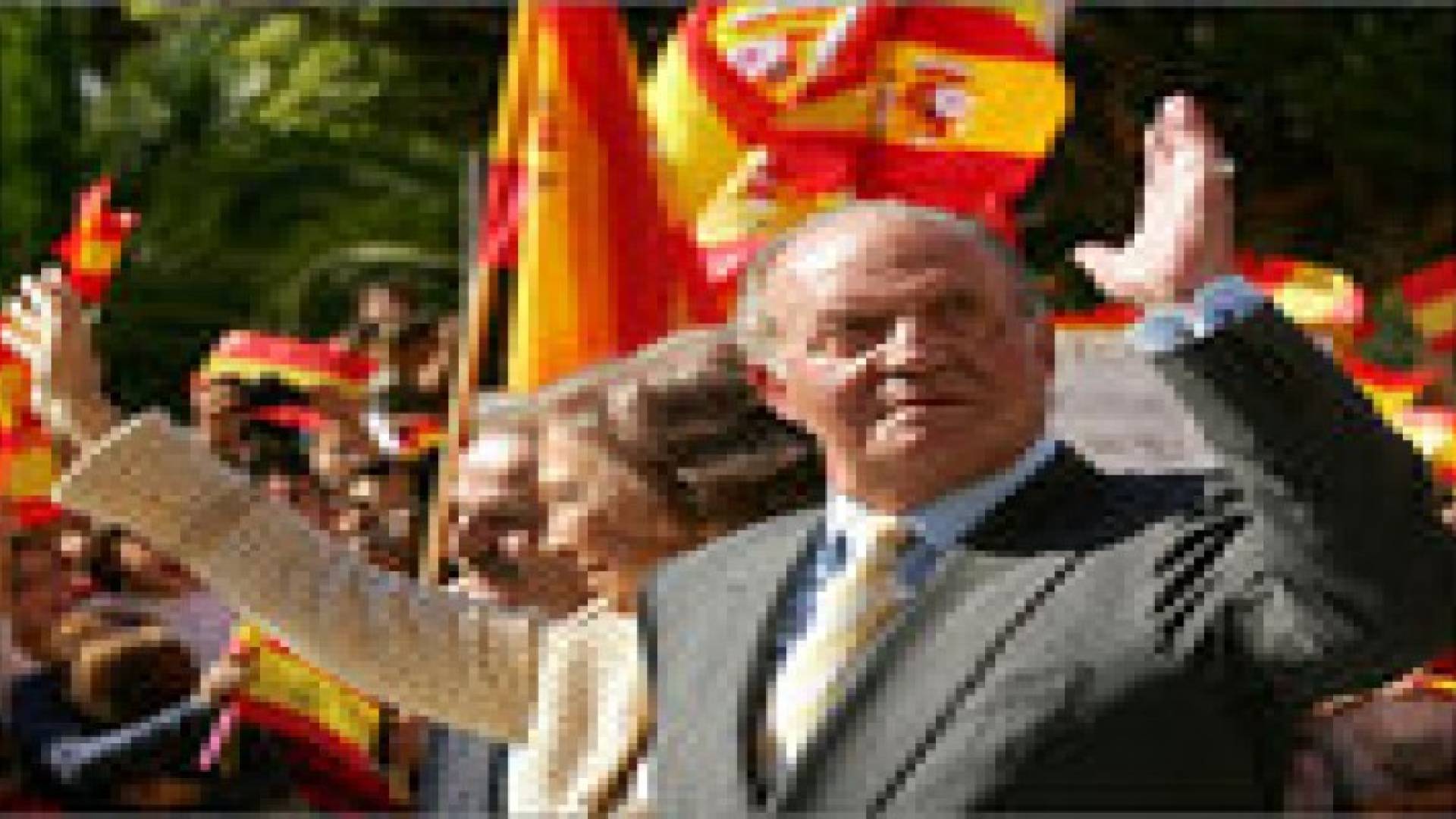 ملك إسبانيا يتنازل عن العرش