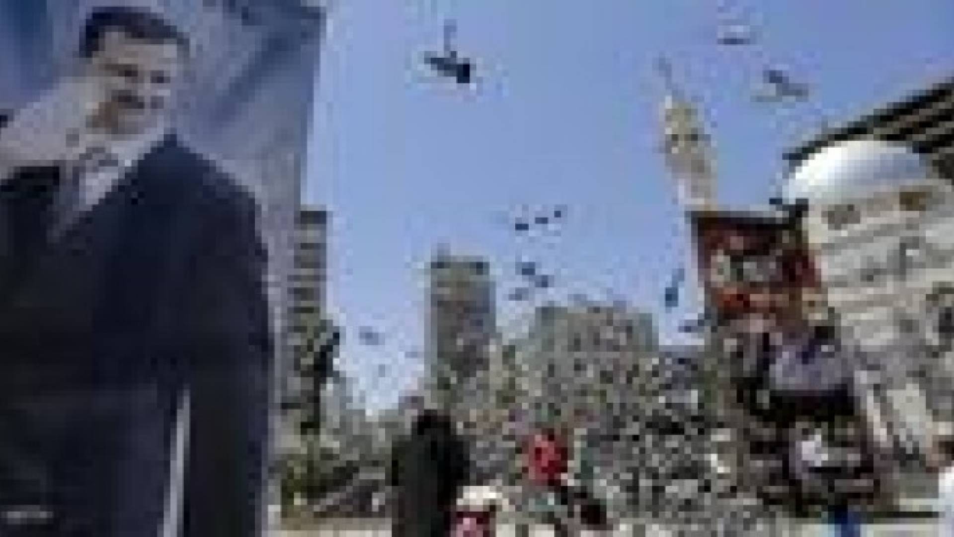 الاسد يدلي بصوته والسوريون ينتخبون رئيسا جديدا على وقع الحرب