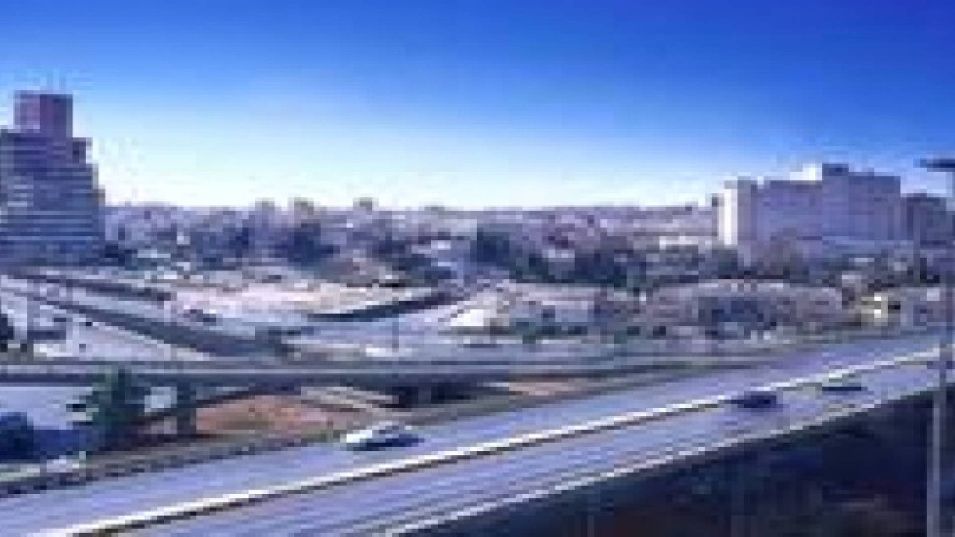 اغلاق دوار الداخلية وأزمة سير بسبب " تحميل الركاب "