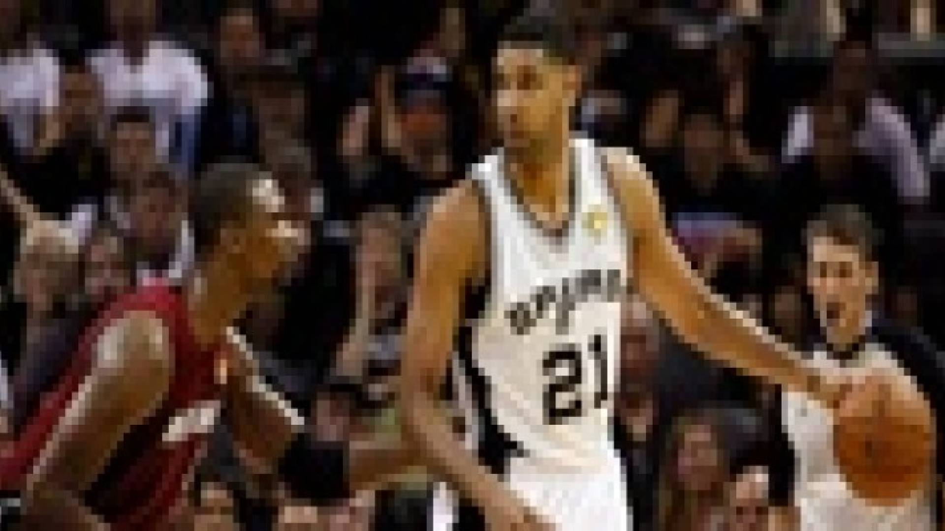 سان انطونيو يتغلب على ميامي في اولى مواجهات النهائي