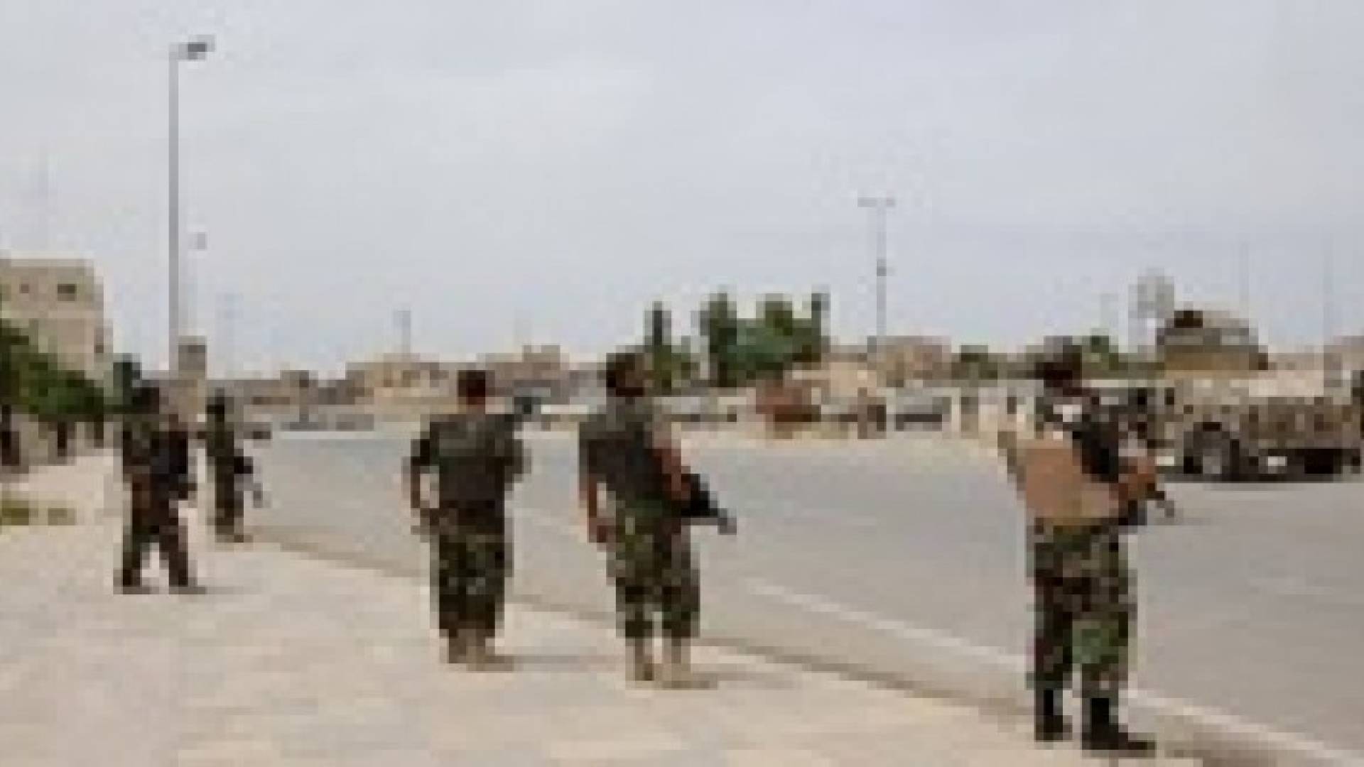 داعش تفرج عن 2500 طالب ومدرس بعد احتجازهم في جامعة الأنبار