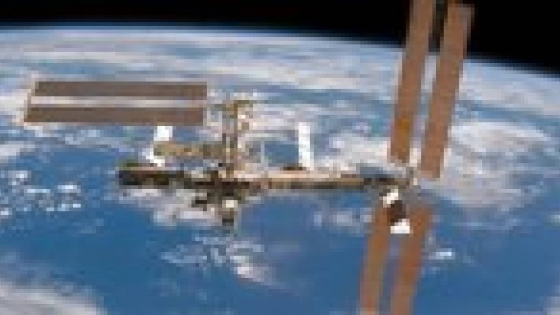 ناسا تستخدم الليزر لنقل " أهلا بالعالم " من الفضاء إلى الأرض