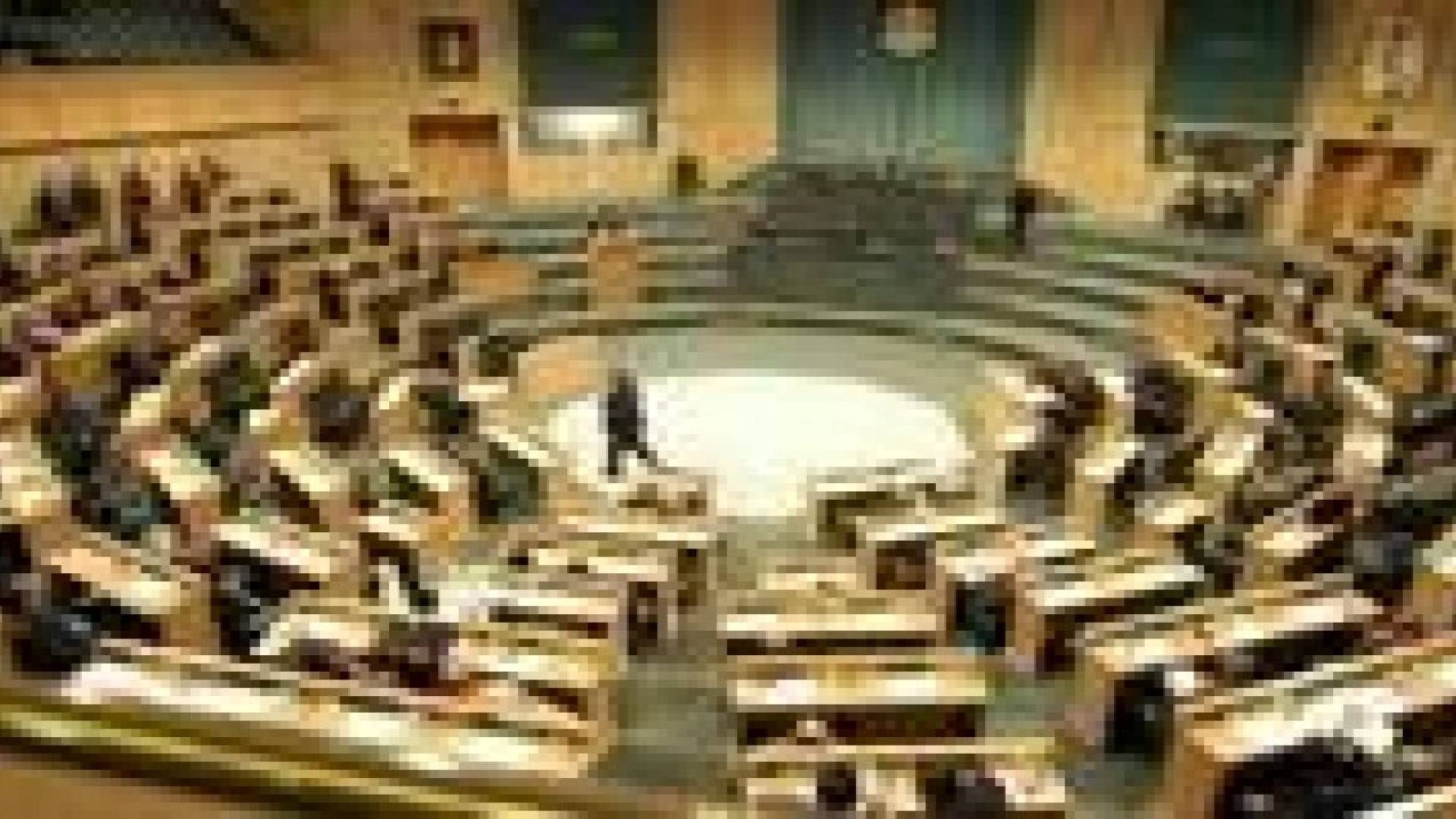 النواب يقر تعديلات على مشروع قانون الاستثمار .