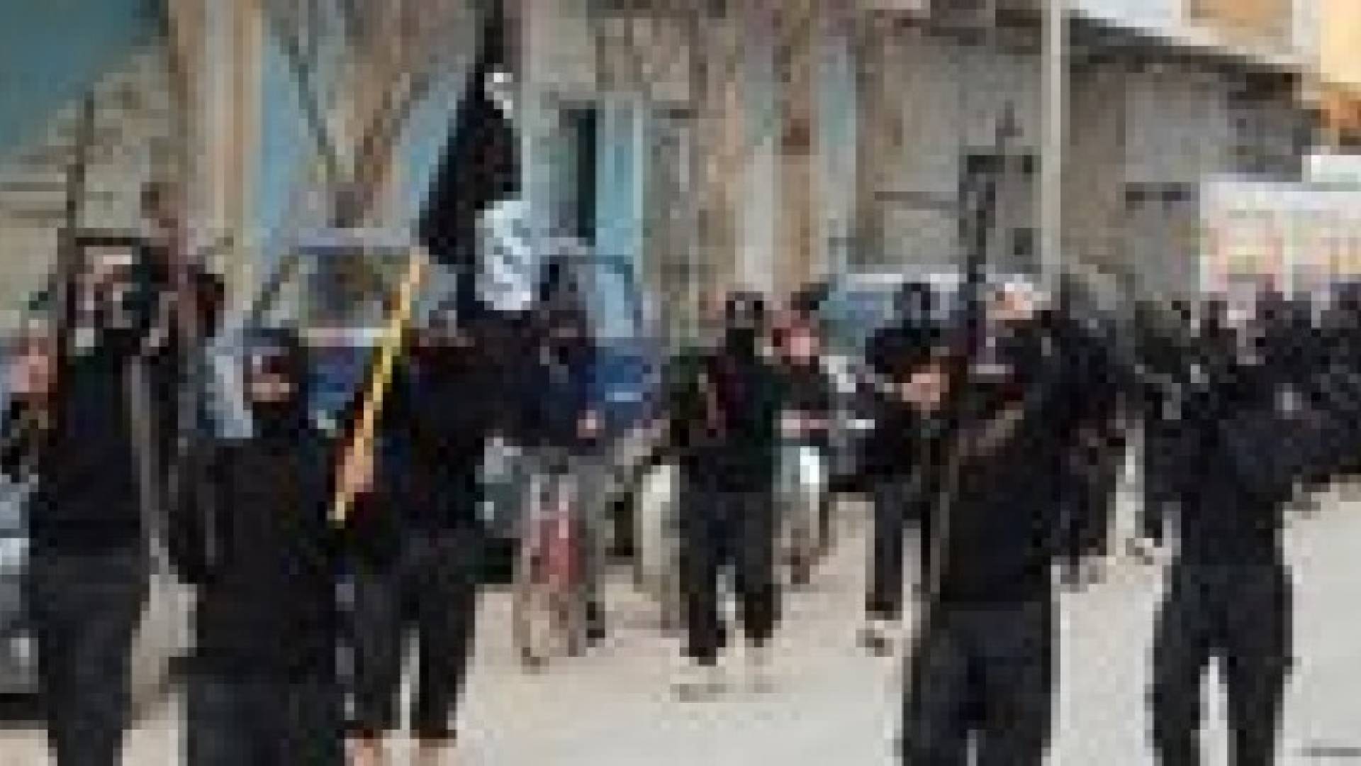 مسلحو الموصل العراقية يرشحون ضابطين سابقين لتولي مهام محافظ نينوى