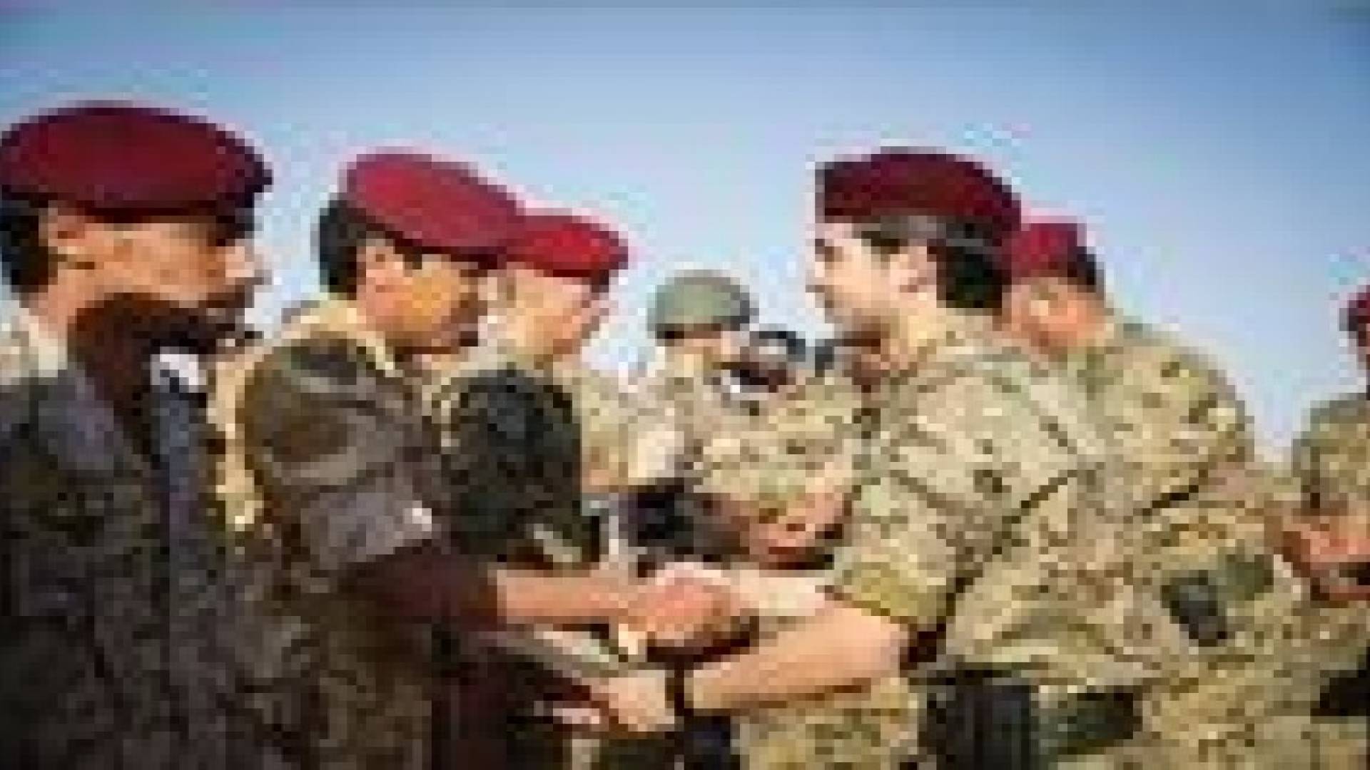 ولي العهد يرعى تخريج دورة المظليين للعمليات الخاصة