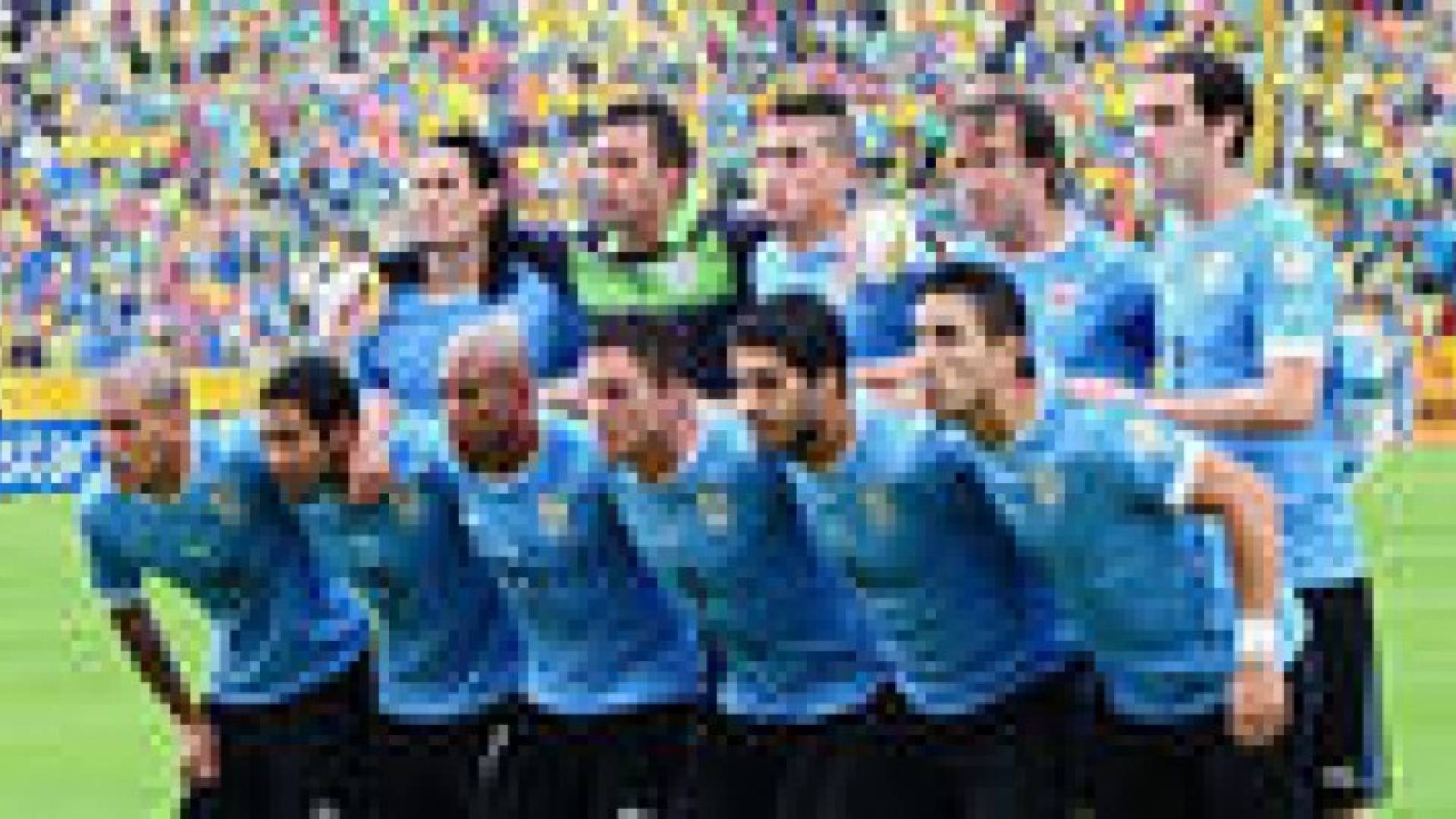 "النمل" يهاجم منتخب الأرغواي