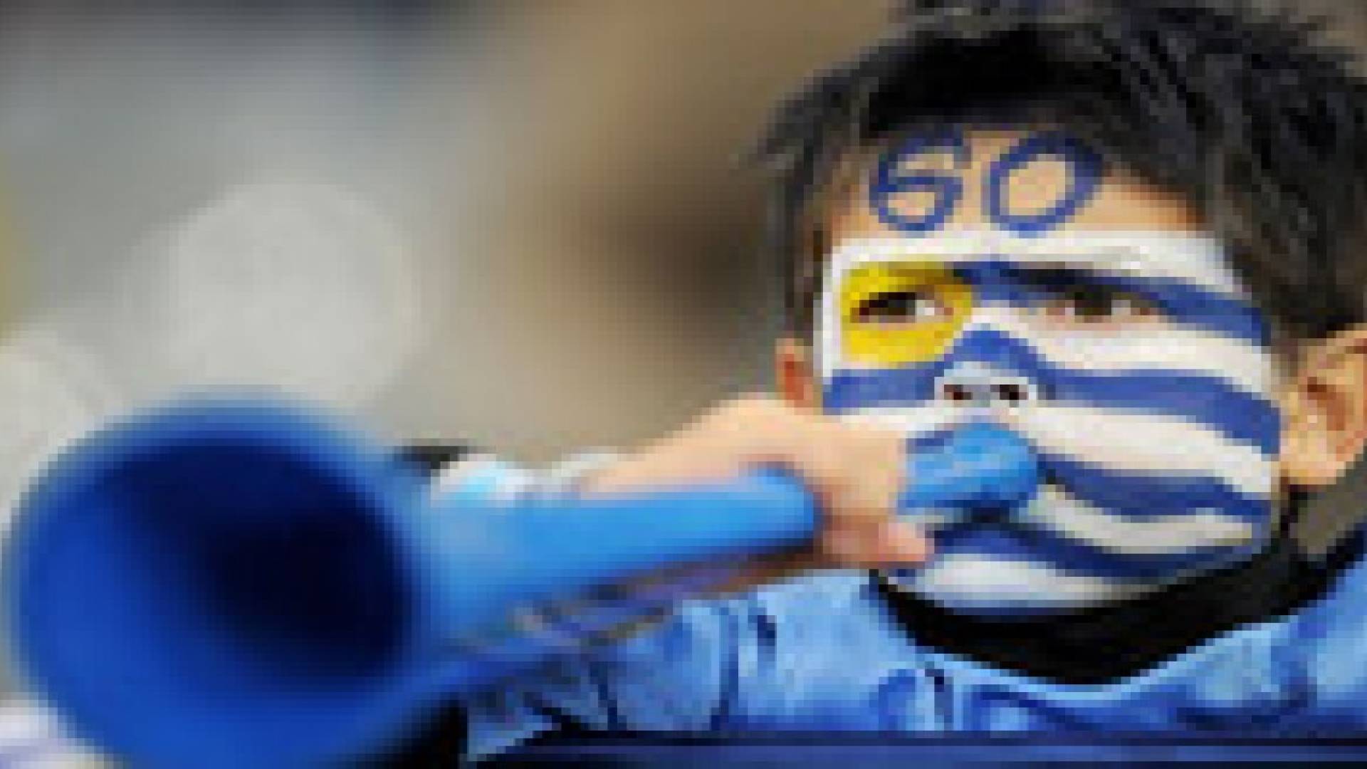 كوستاريكا تفجر اولى مفاجأت كأس العالم بتغلبها على الاورغواي بثلاثة اهداف مقابل هدف وحيد .. صور