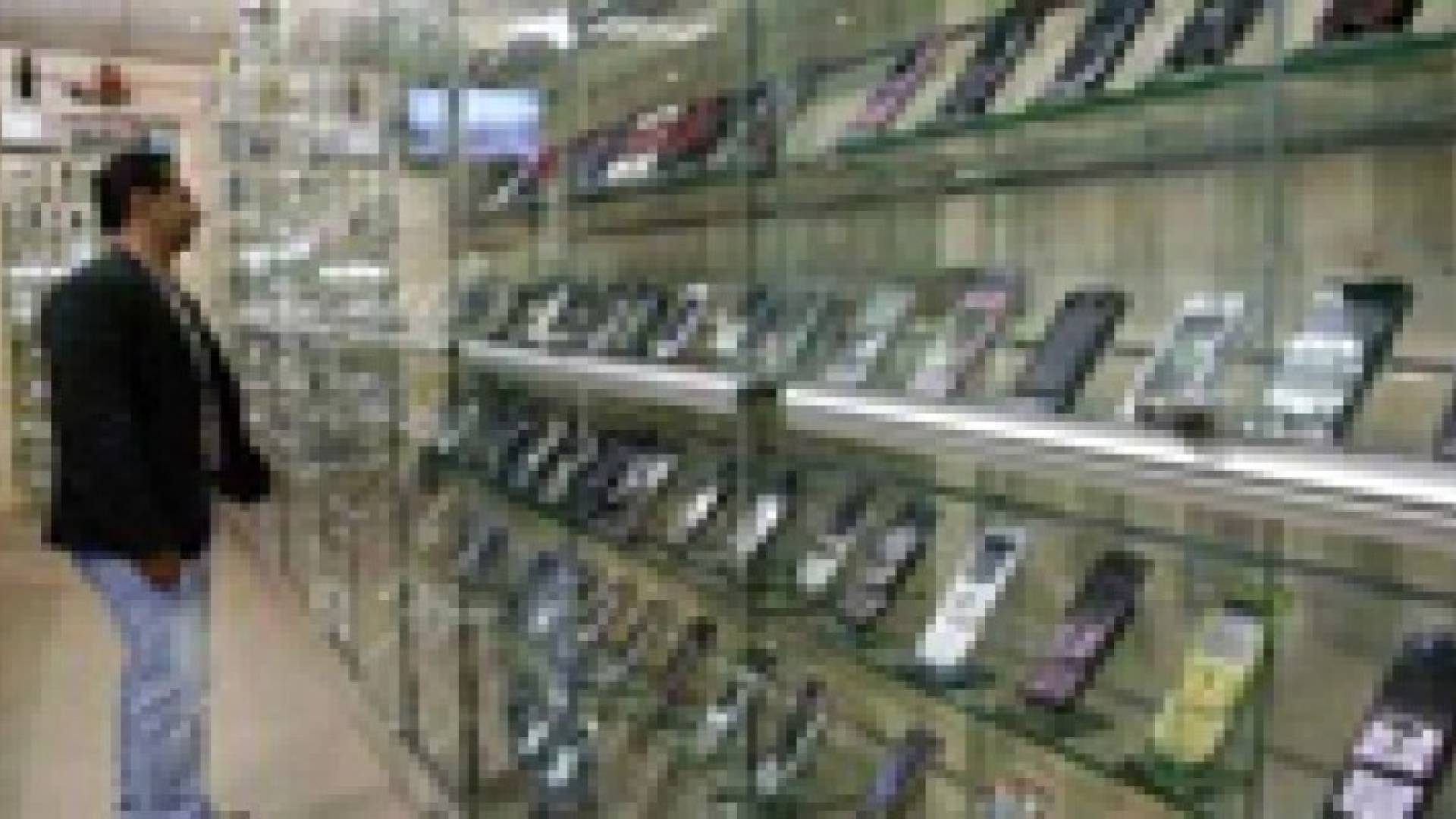 تقرير :إشتركات الخلوي تتجاوز عدد سكان العالم في عام 2015