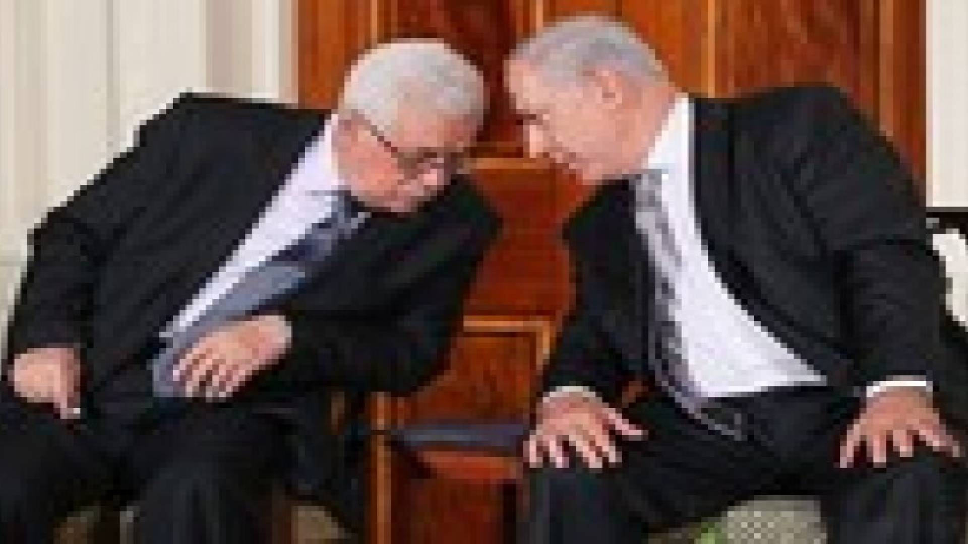 نتنياهو يهاتف عباس ..  تفاصيل