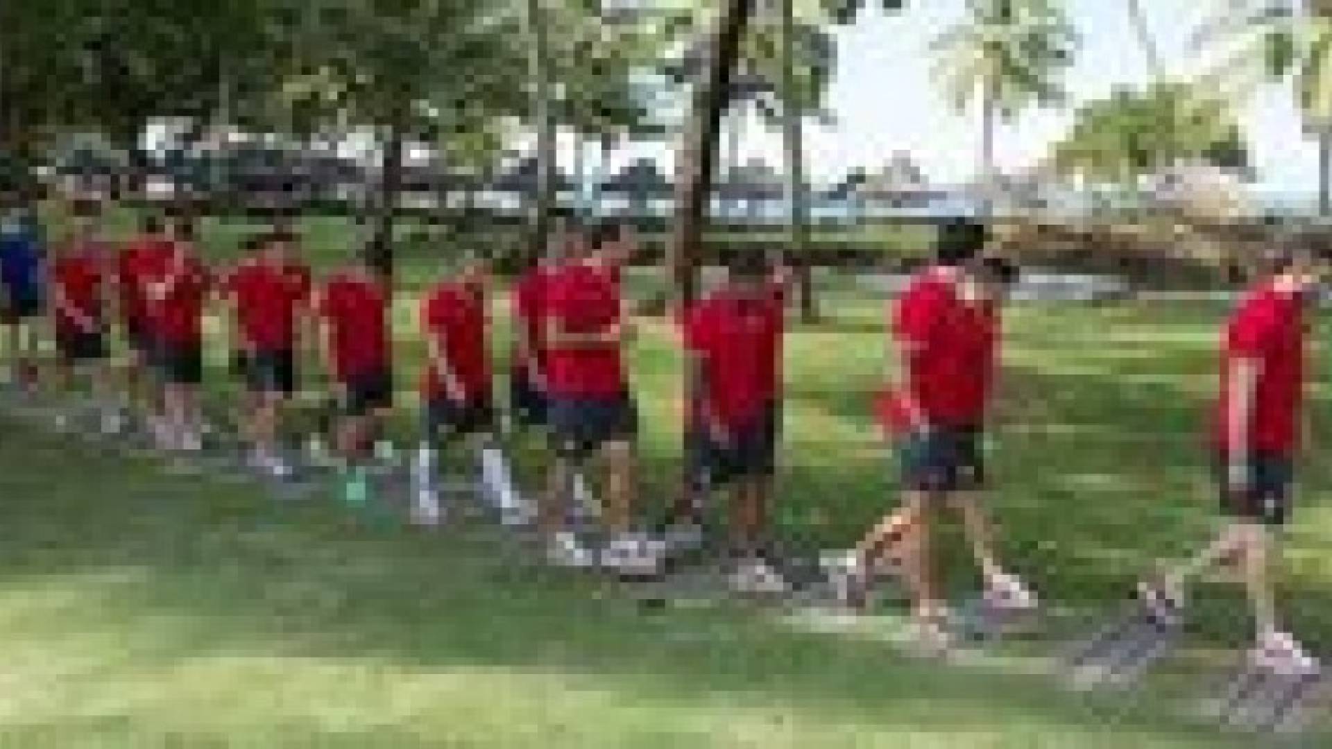 بعد فضيحة " المسبح " : المنتخب الكرواتي يقاطع الاعلام