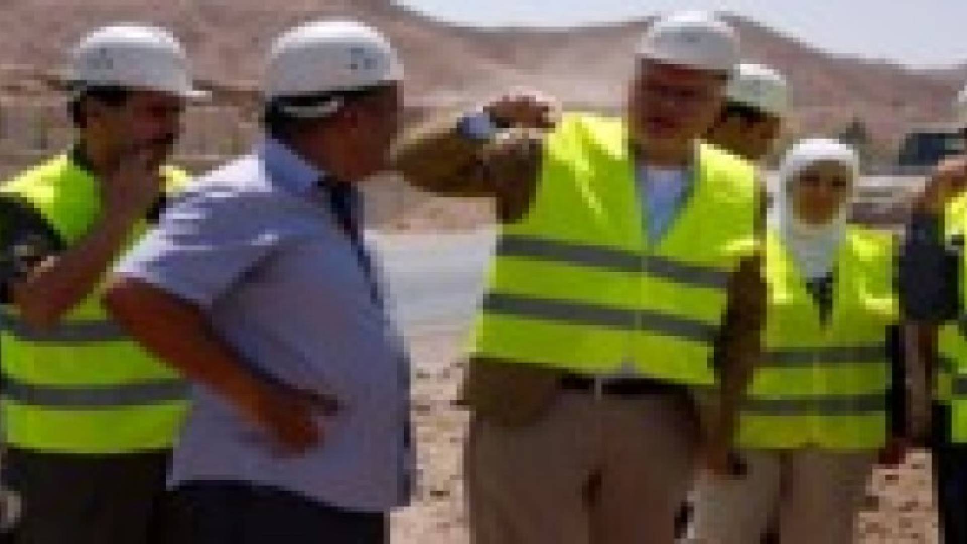 وزير الاشغال يتفقد مشروع نفق دبابنة في مدخل مدينة السلط