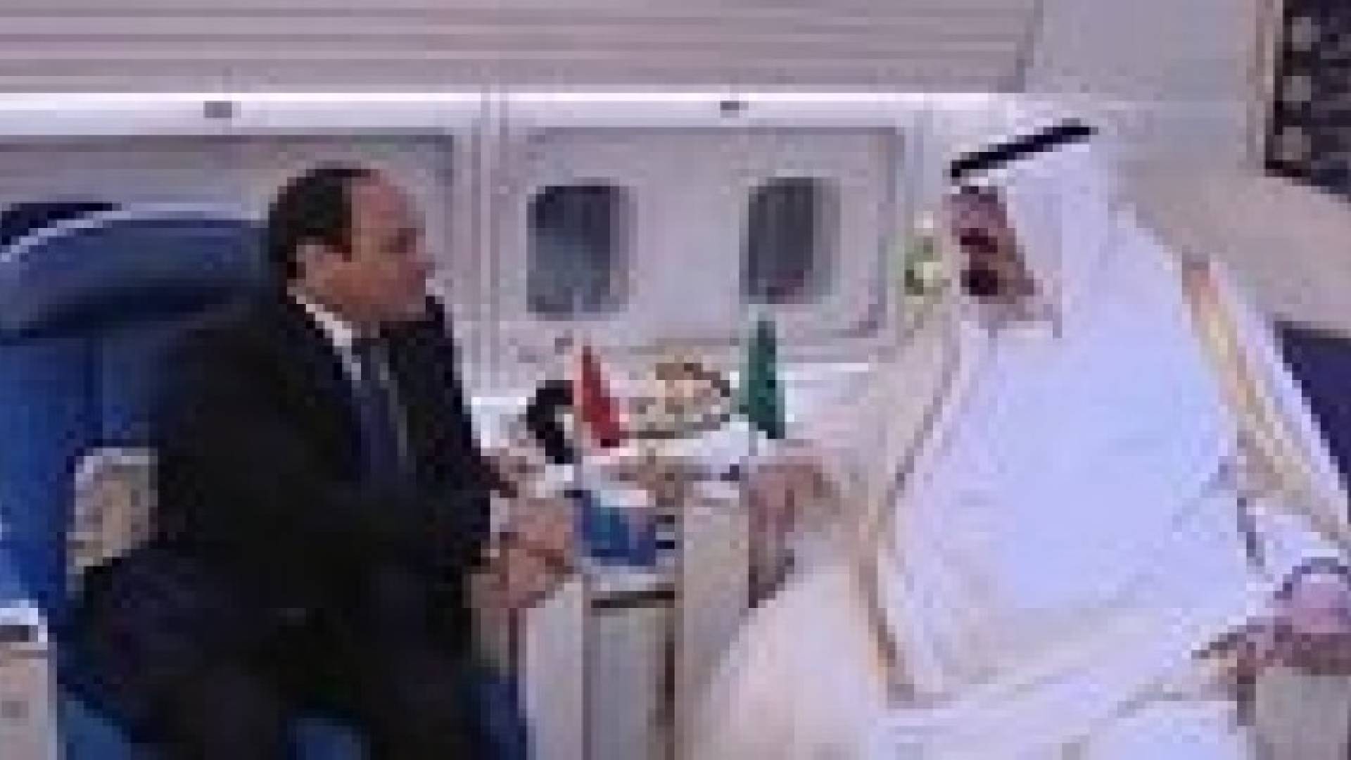 مباحثات قمة في مطار القاهرة الدولة .. تفاصيل