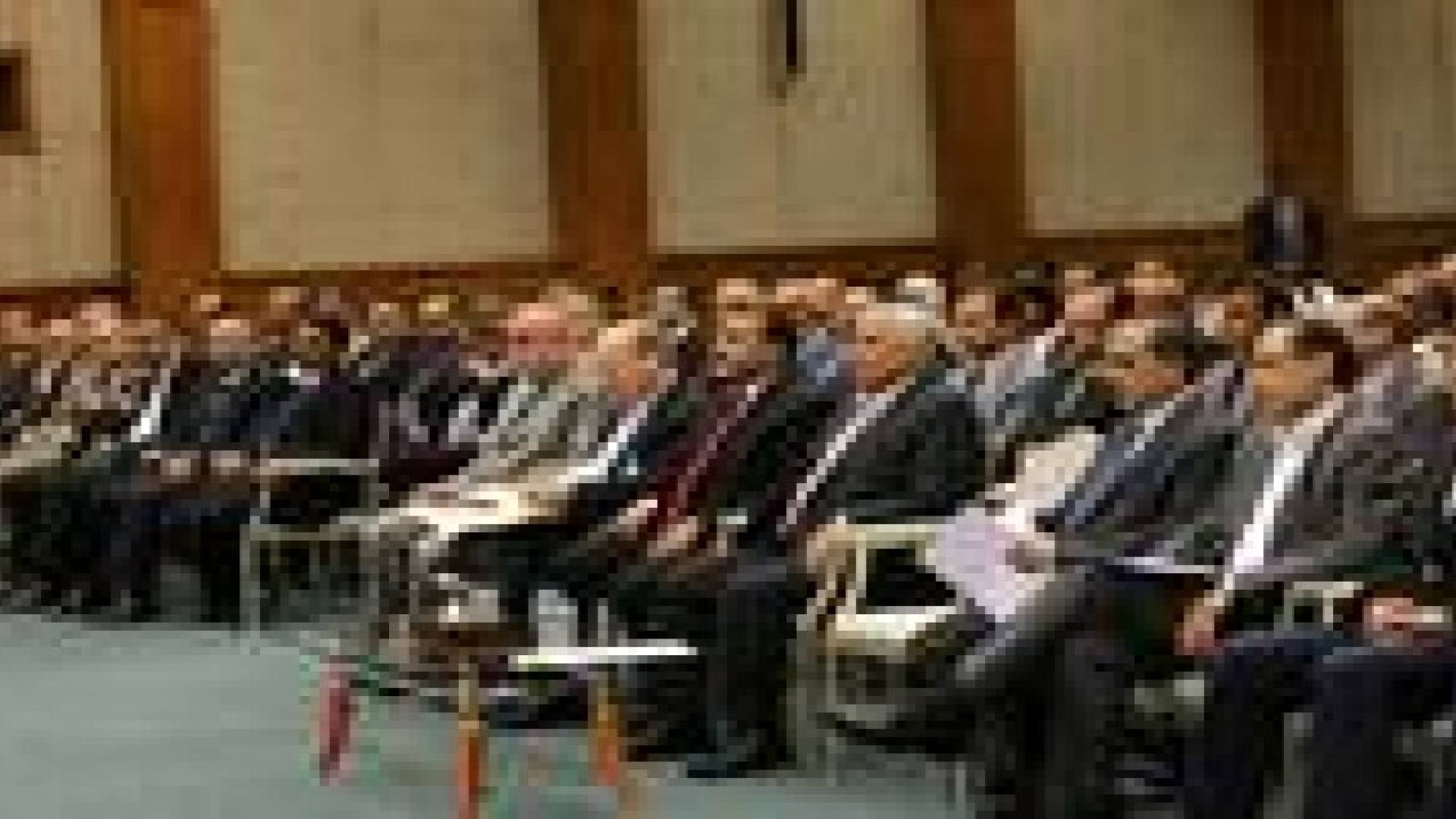 النسور: الحكومة لم تنجز ما كانت تريد انجازه.. فيديو