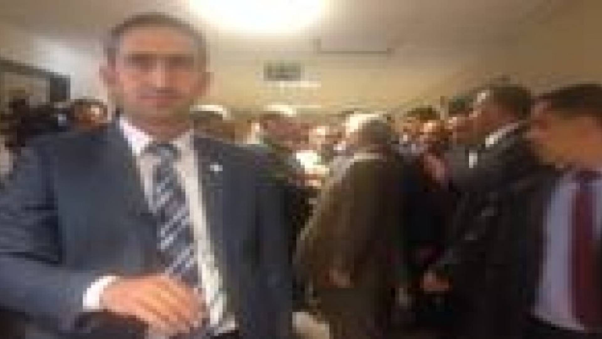 النسور يزور البشير والغذاء والدواء .. صور