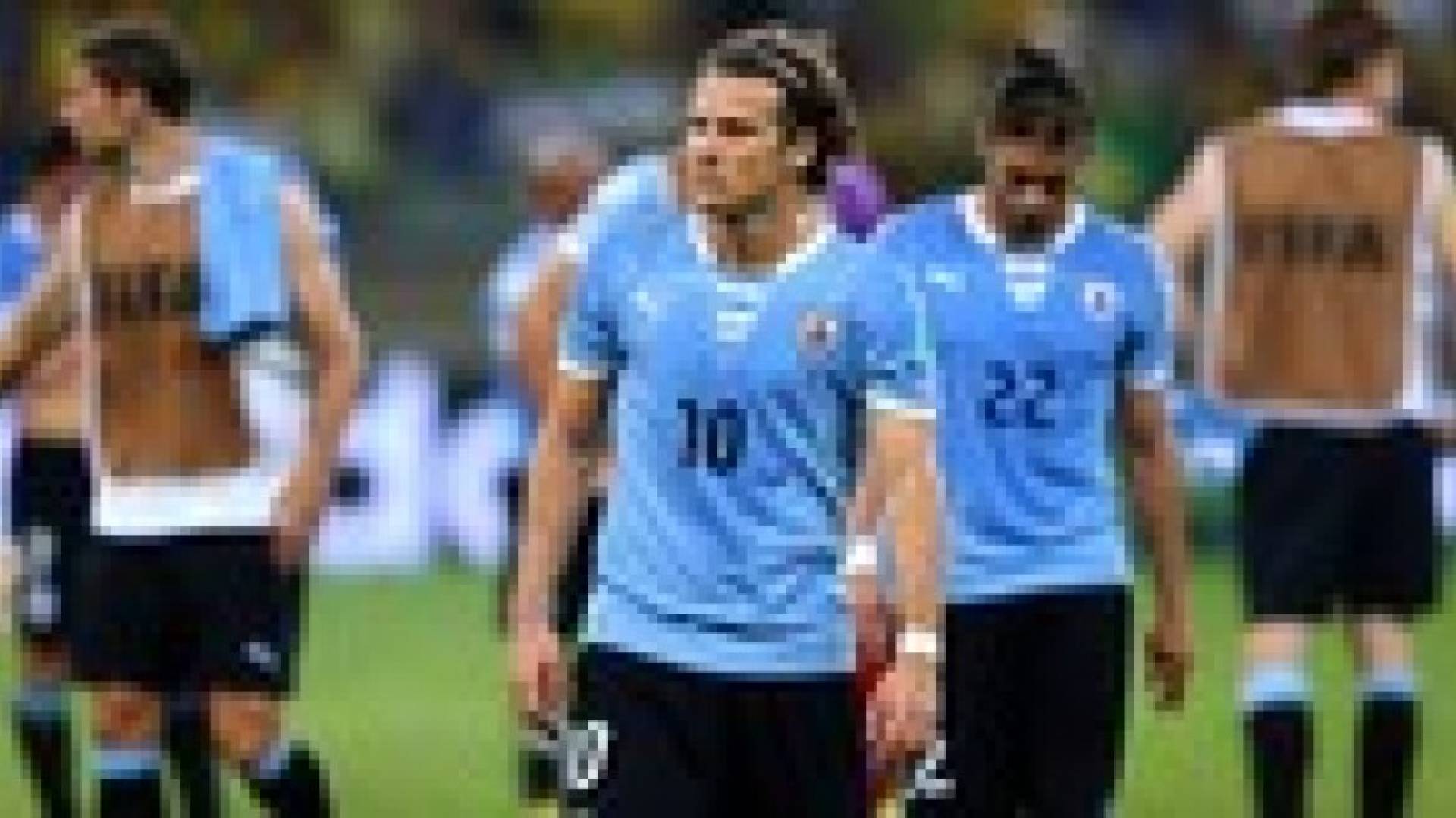 التشكيلة الرسمية لمباراة إيطاليا و الأوروجواي