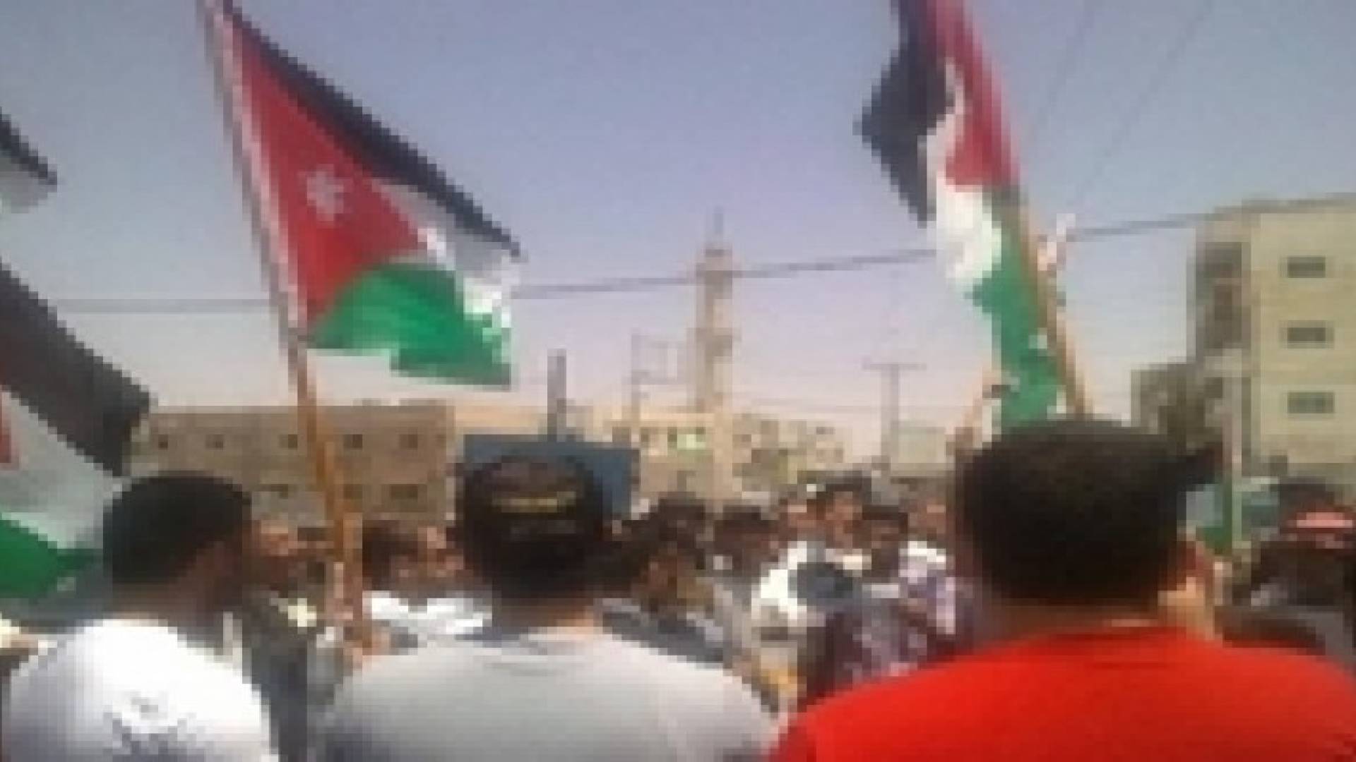 معان : مسيرة ترفض استخدام القوة المفرطة