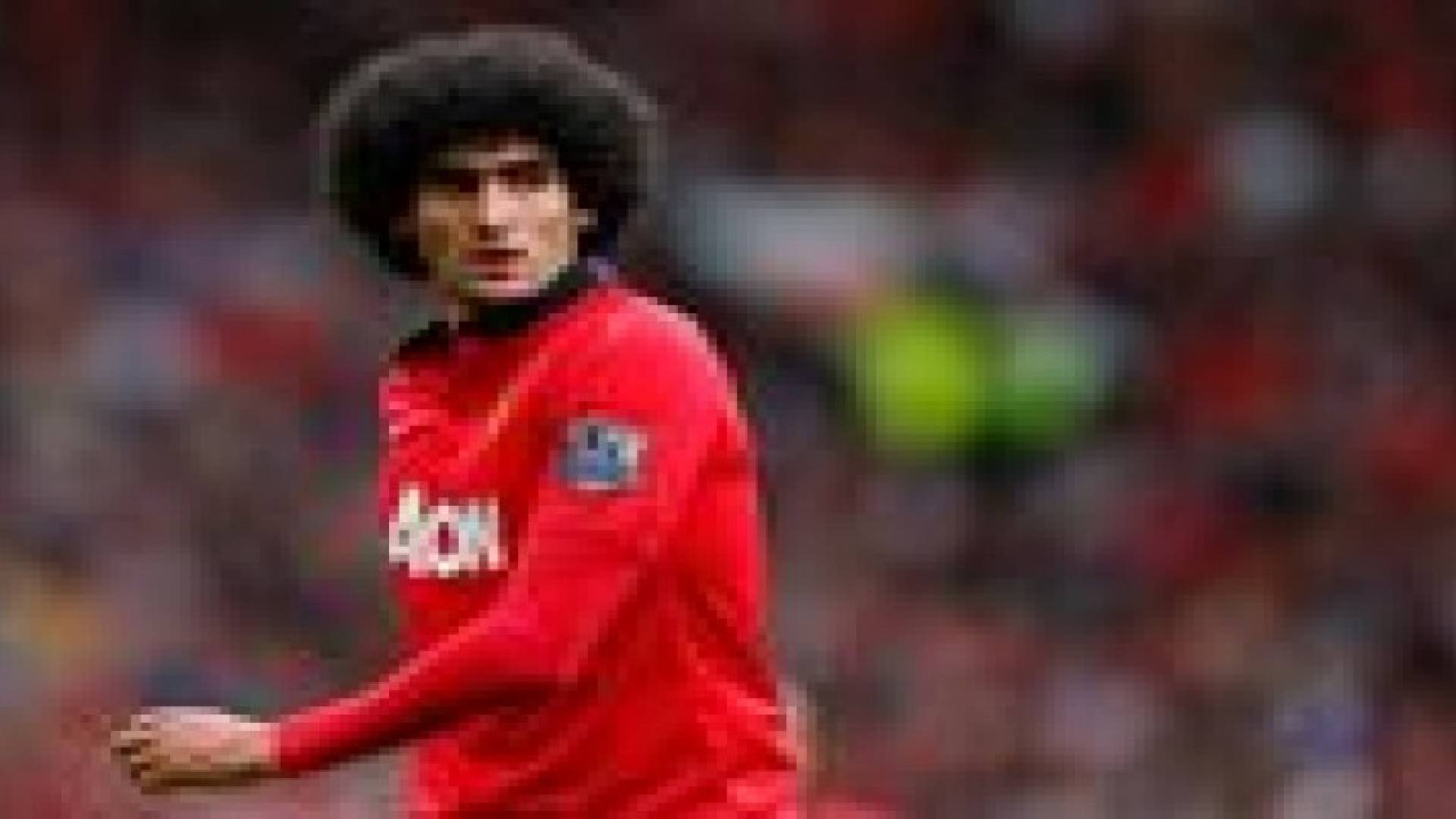 فان جال لا يرغب ببقاء فلاييني في مانشستر يونايتد