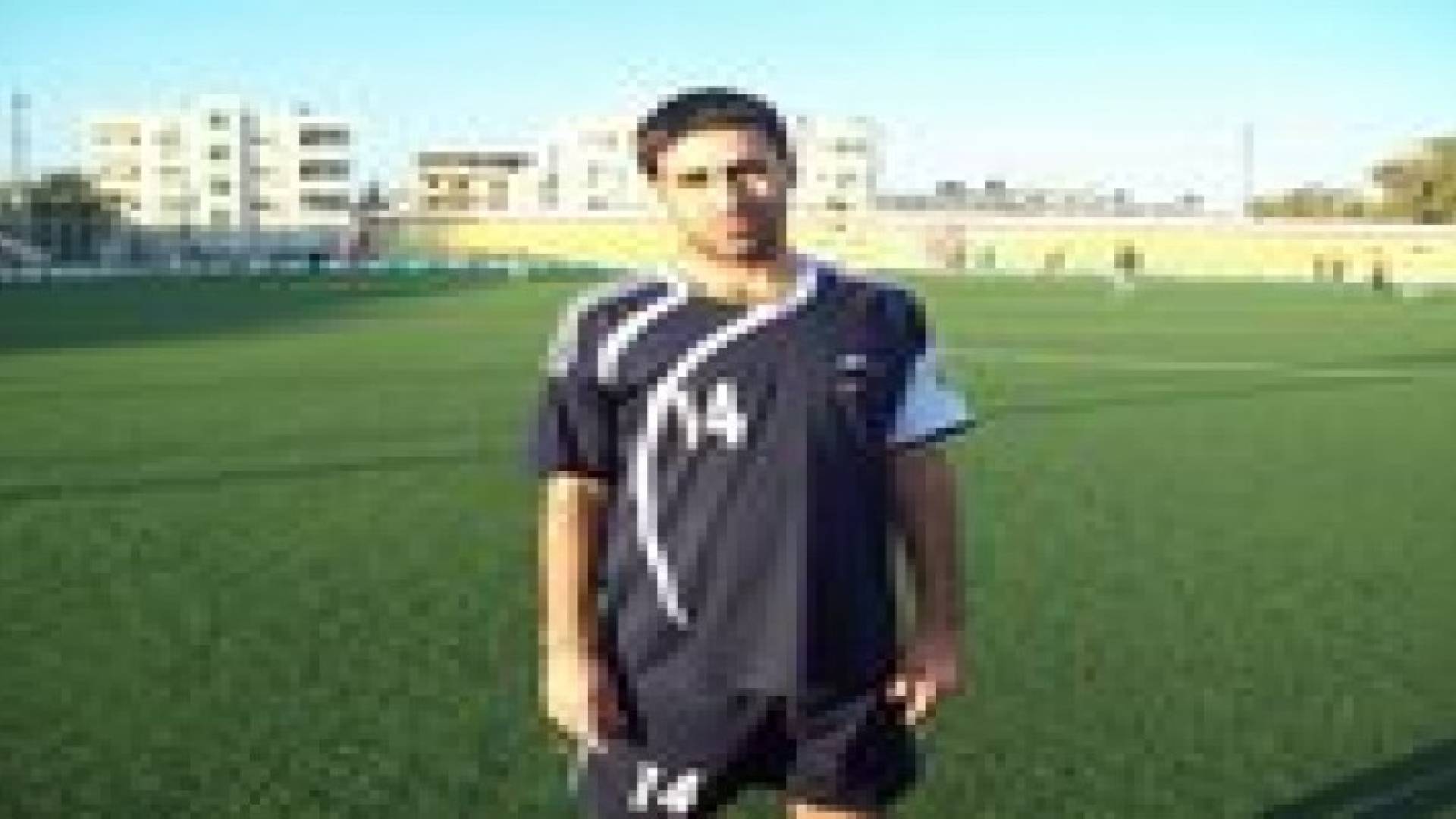 قائد فريق الرمثا سمارة يجدد عقده مع النادي